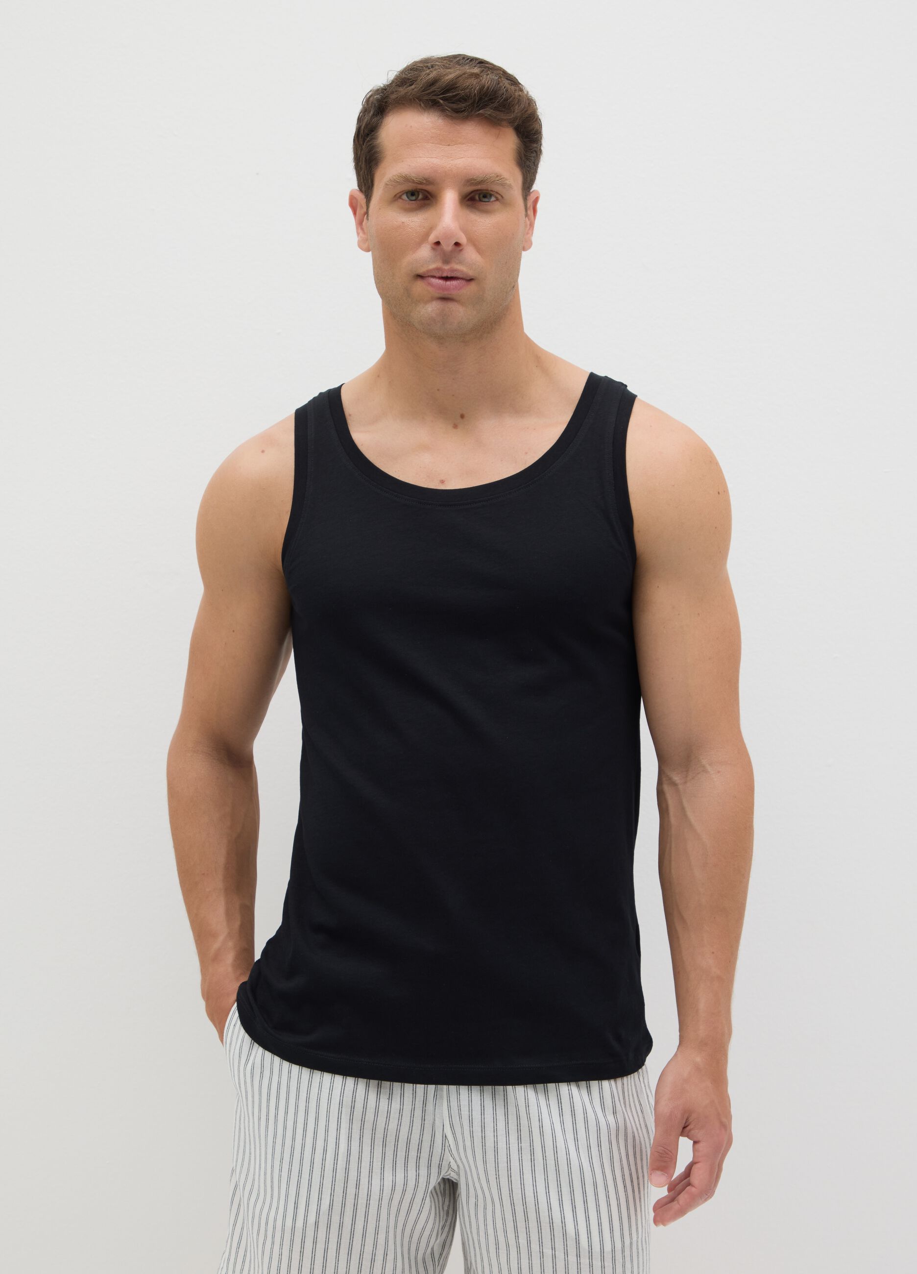 Men's black pure cotton vest regular fit