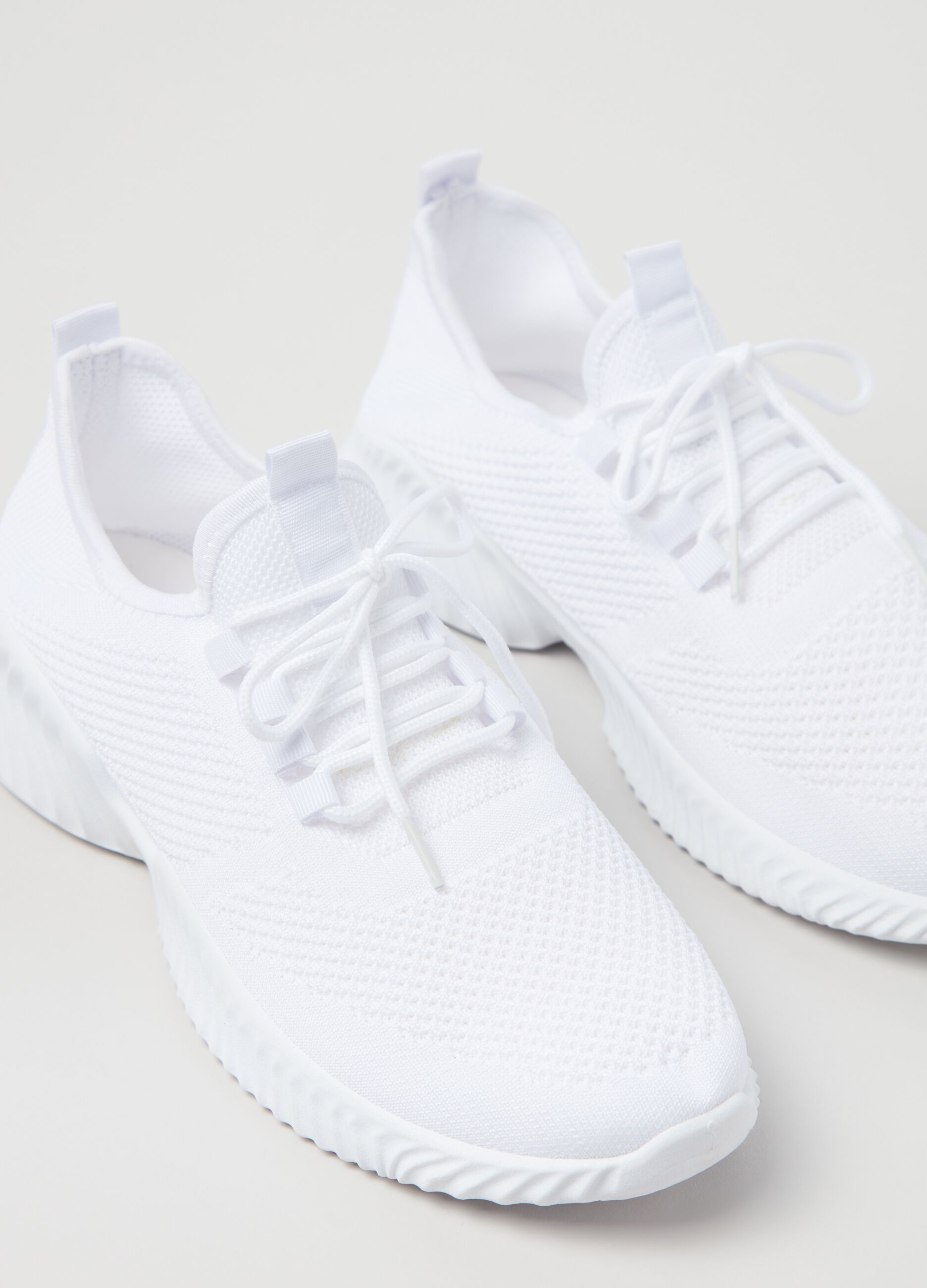 Sneakers in mesh_1
