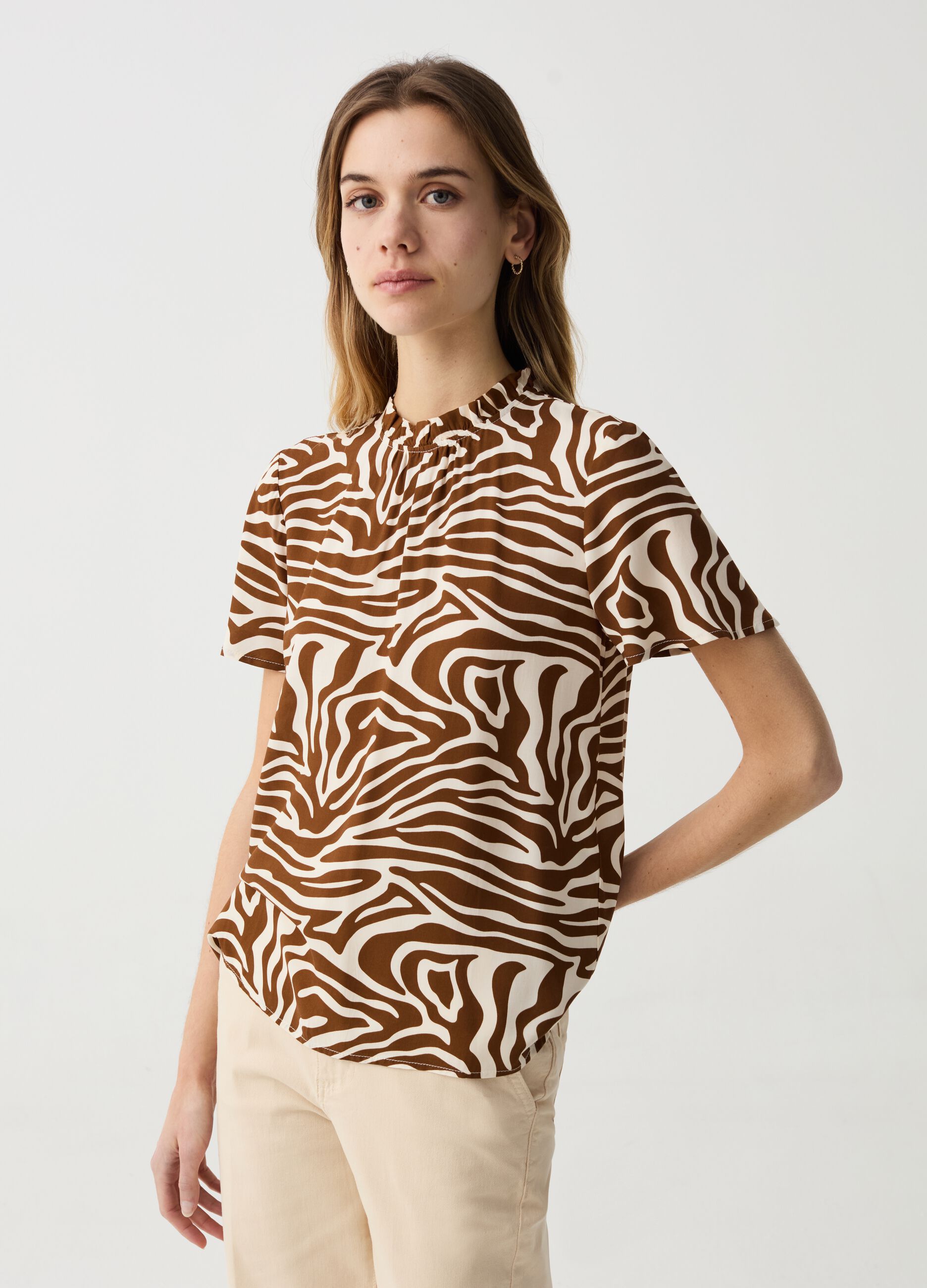 Viscose blouse with pleating