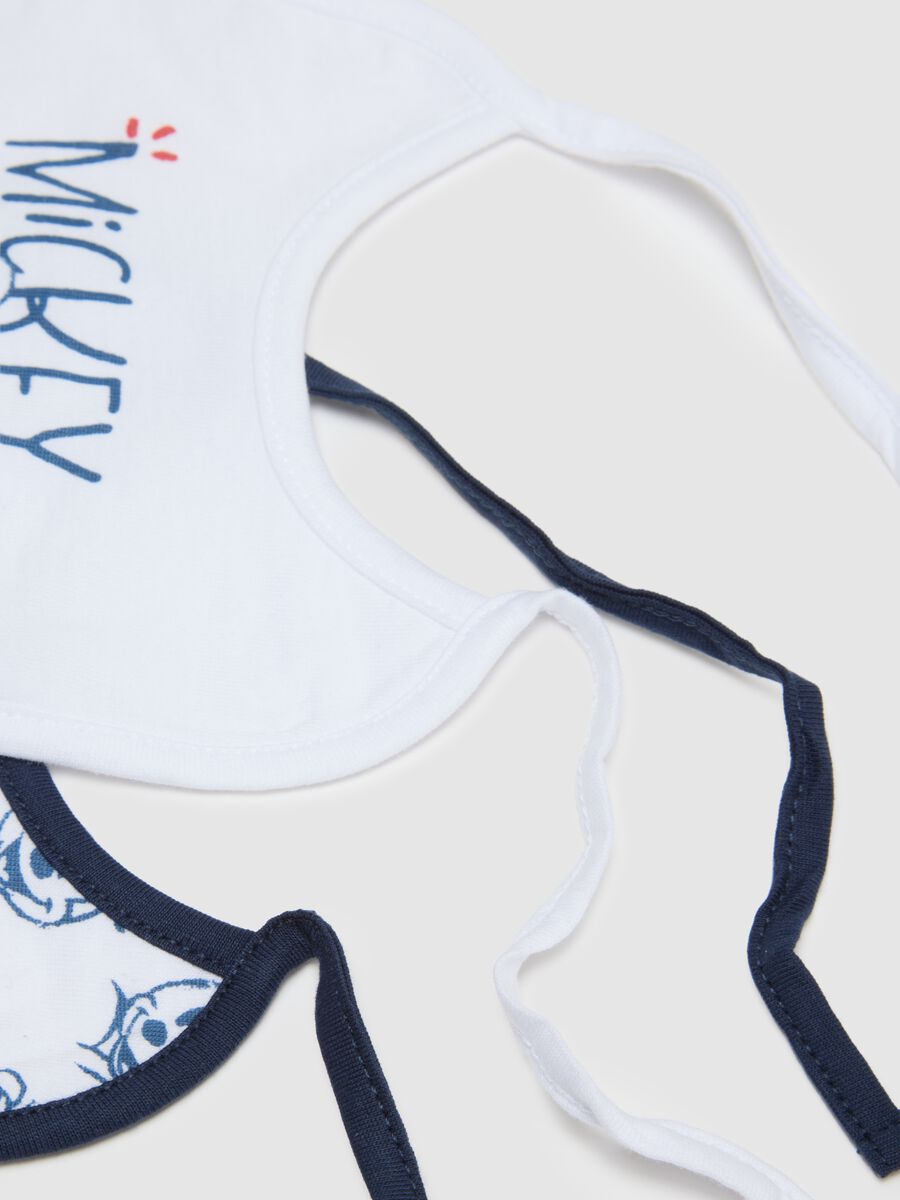 Two-pack multicolour pure cotton baby bibs with Disney embroidery_2