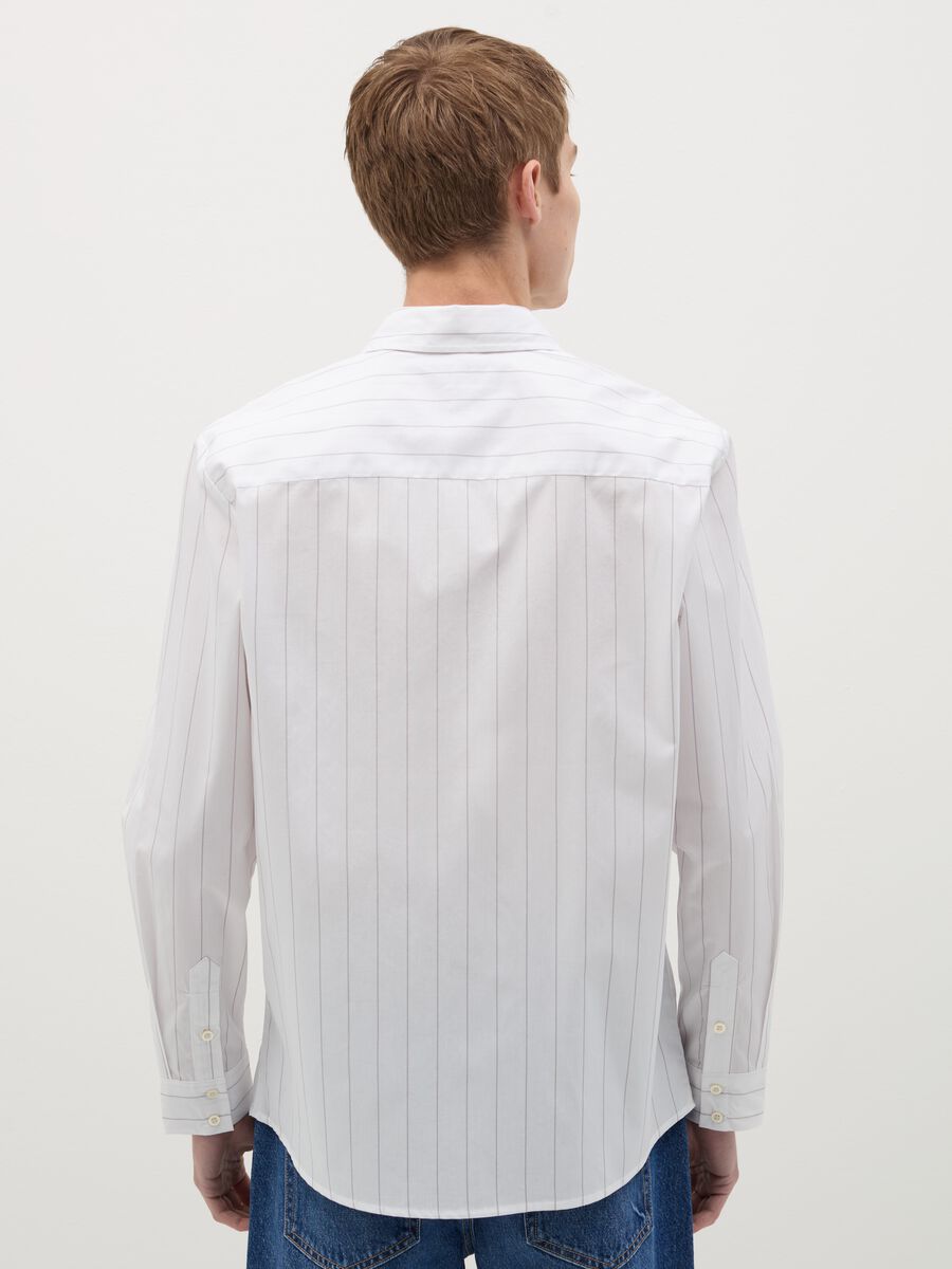 Pinstriped shirt with pocket_2