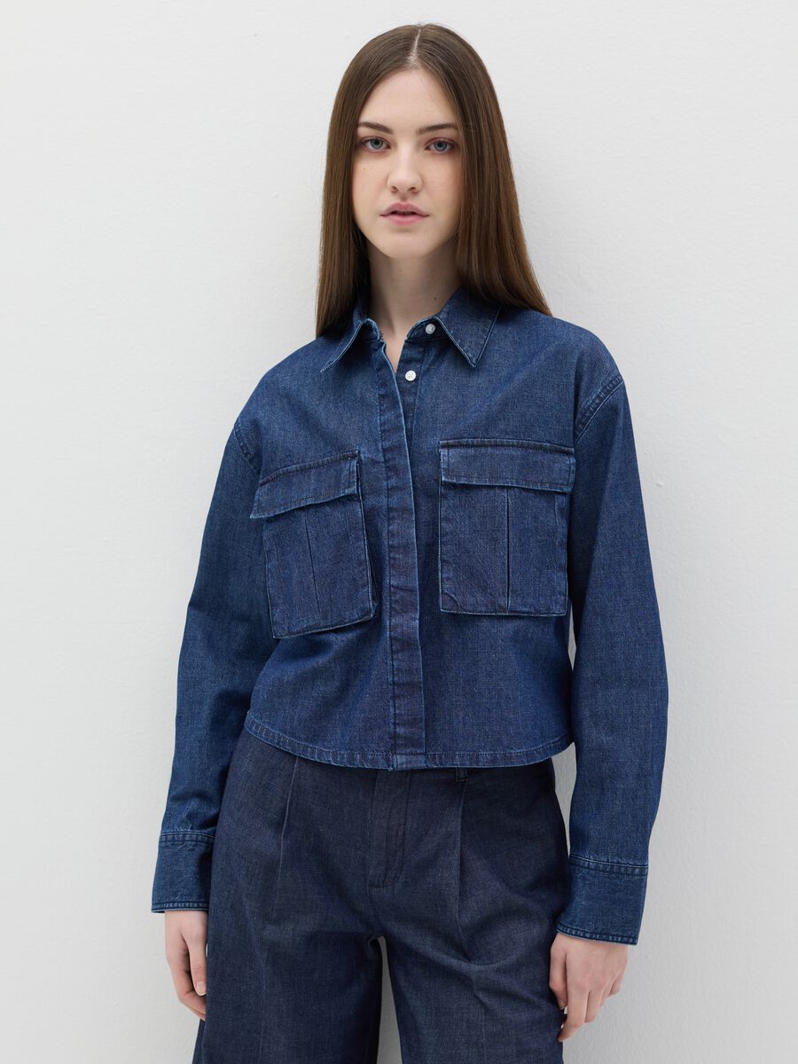 Boxy-fit shacket in denim_0