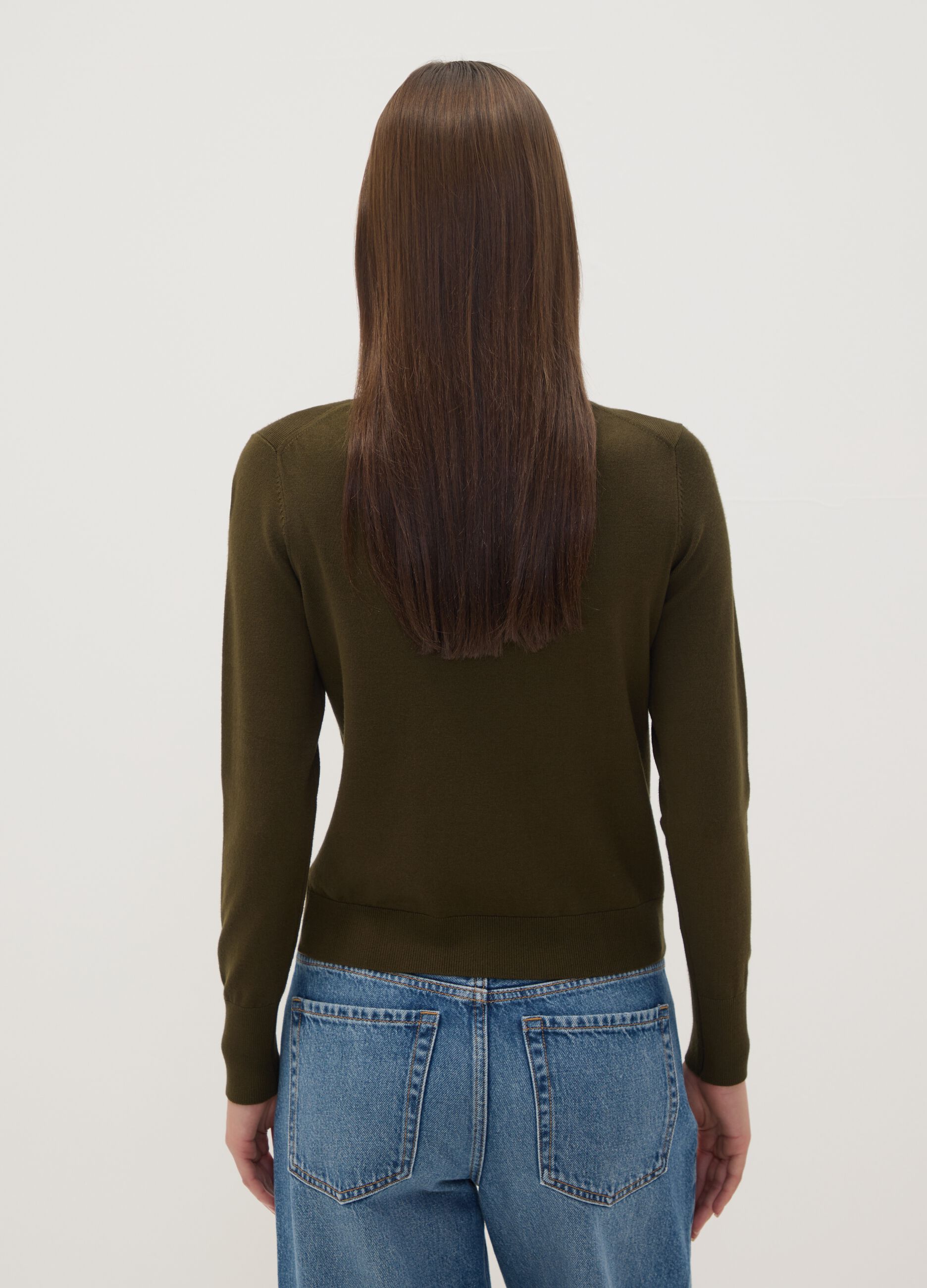 Maglia verde in misto viscosa a girocollo