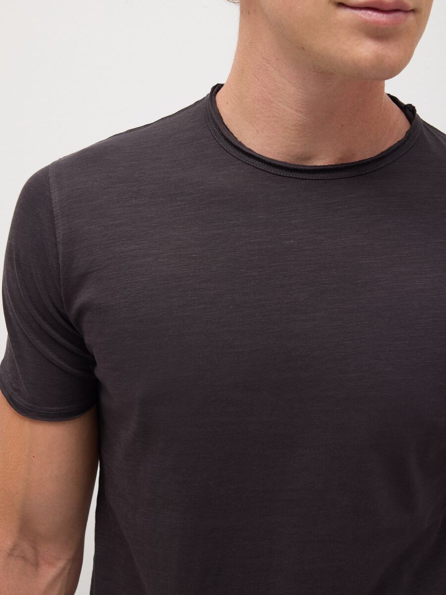 Men's black pure cotton T-shirt regular fit_2