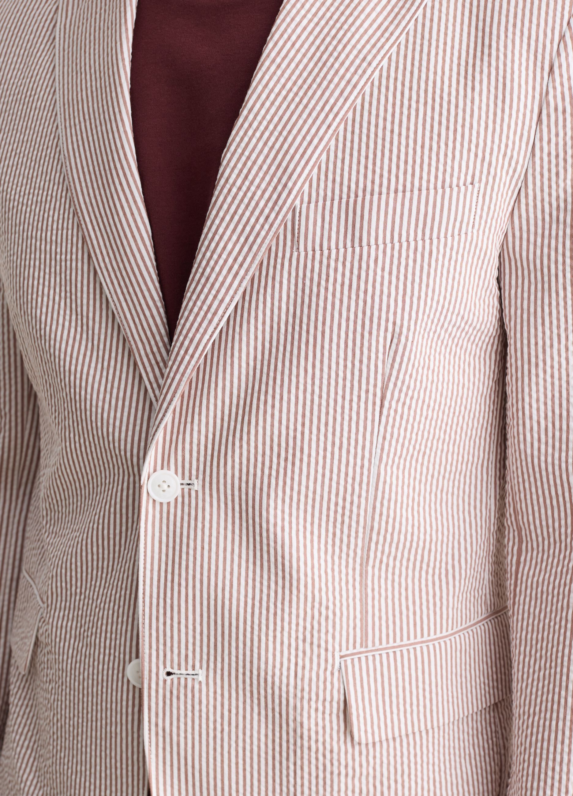 White and brown slim-fit blazer in striped seersucker