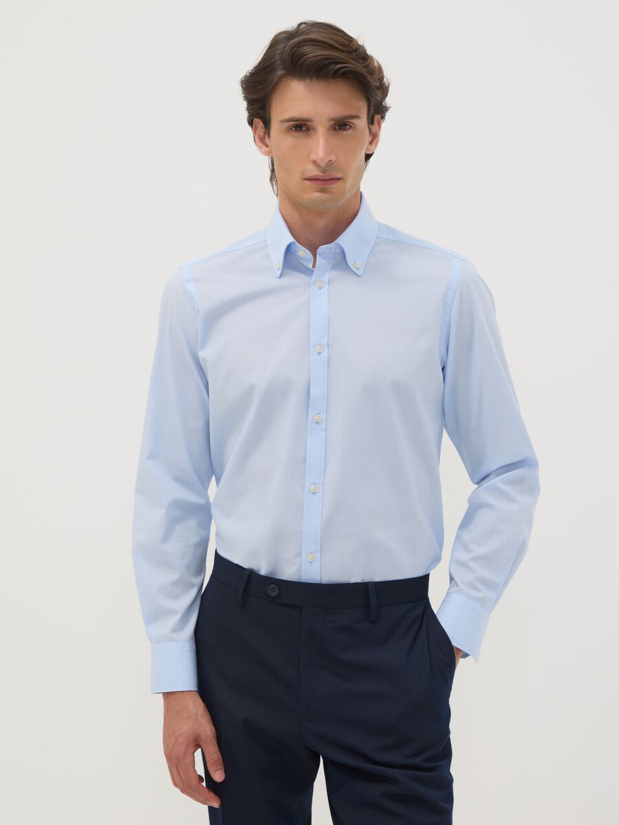 Camicia azzurra slim fit con colletto button down easy iron_0