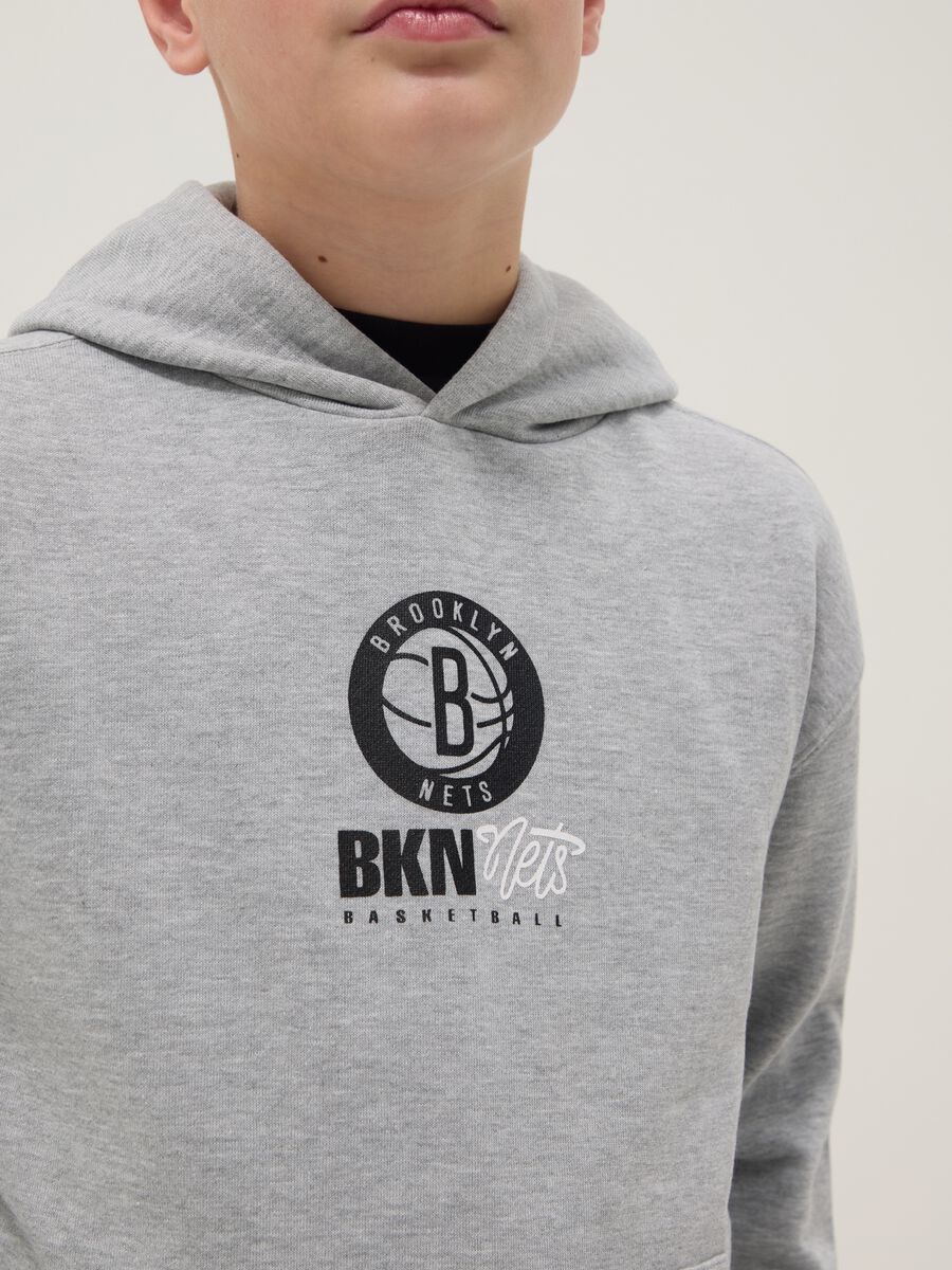 Grey pure cotton children's sweatshirt, regular fit, with Brooklyn Nets logo_2
