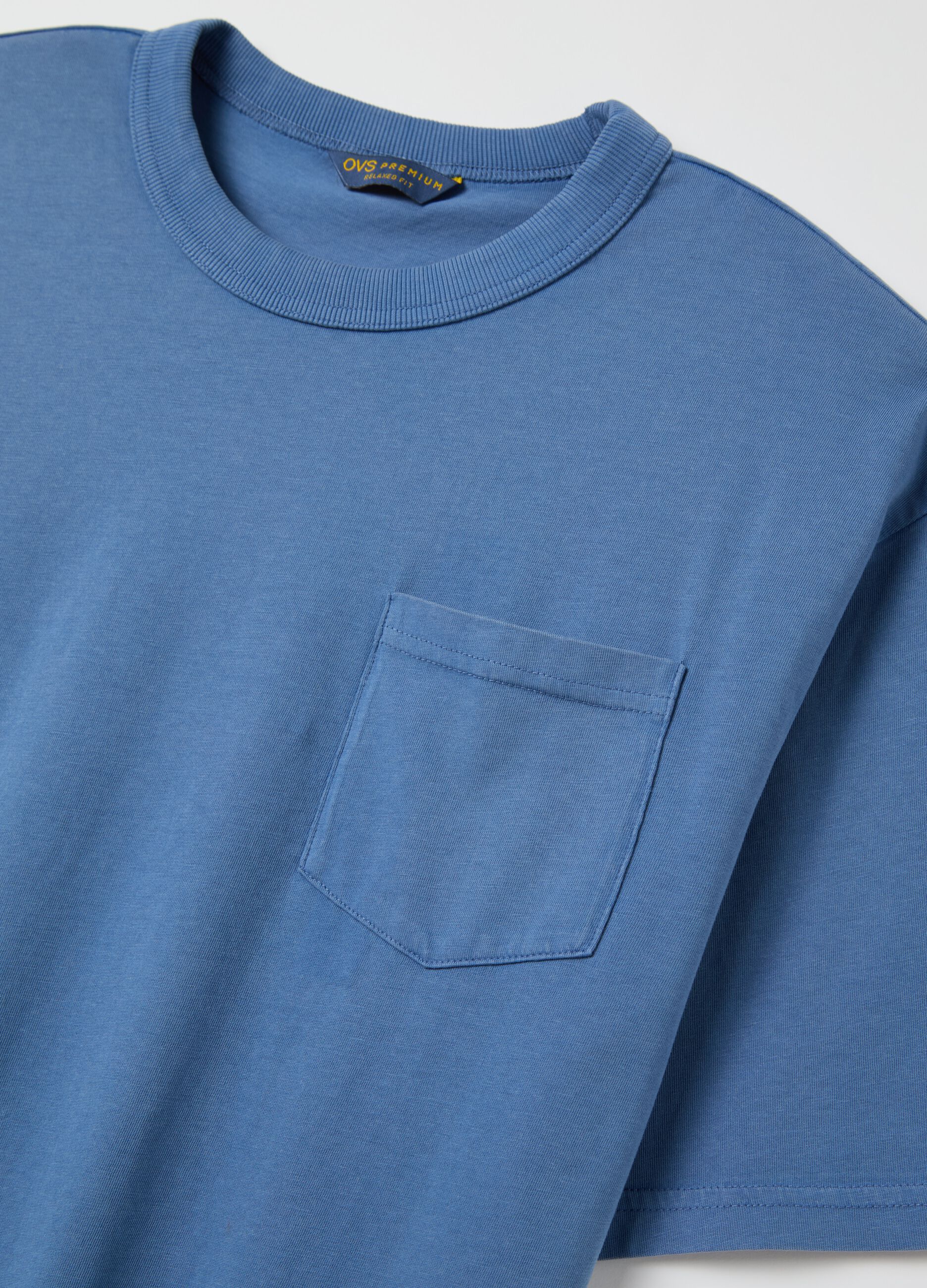 Relaxed-fit T-shirt in cotton with pocket