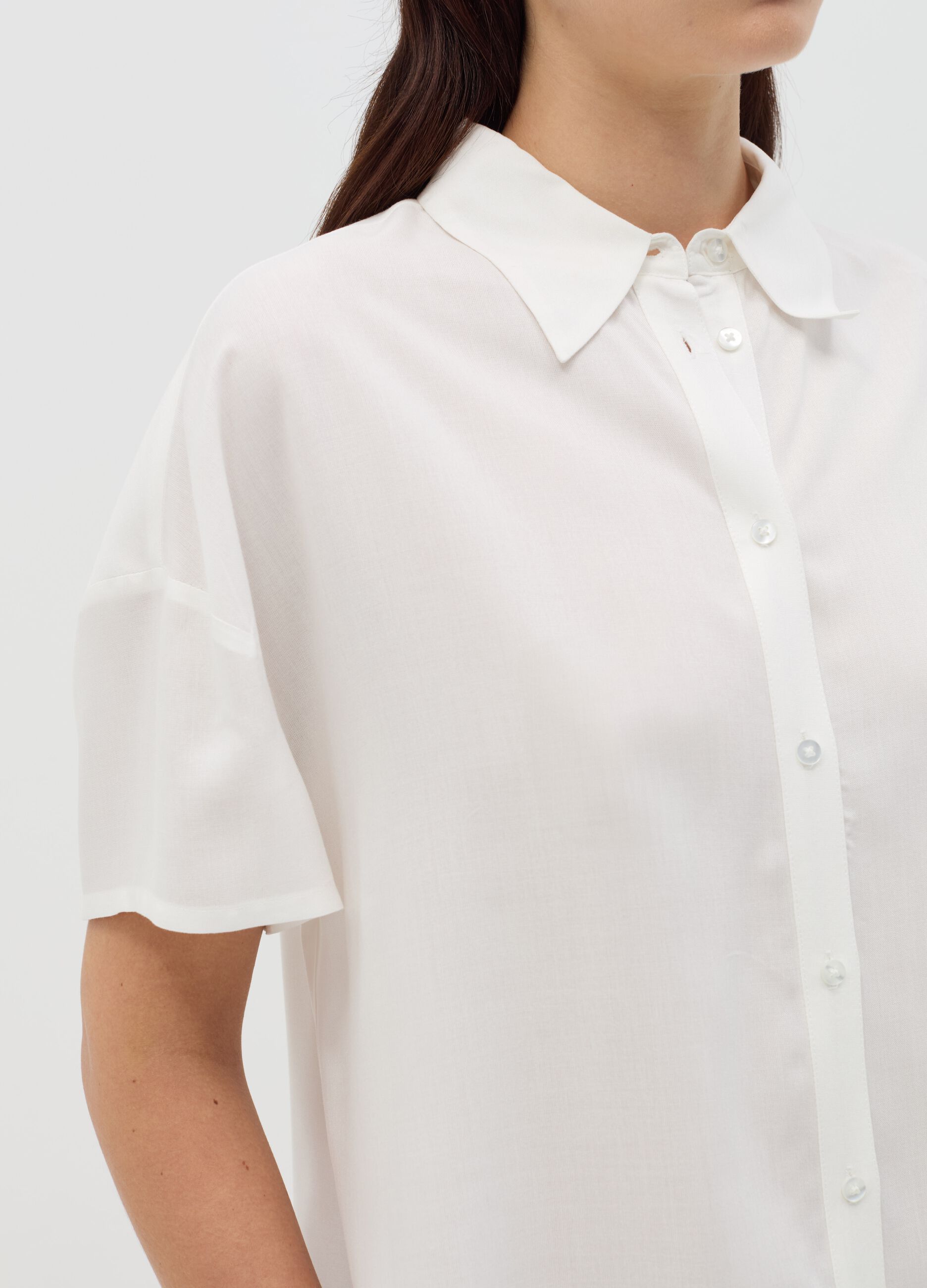 Camicia in viscosa a maniche corte