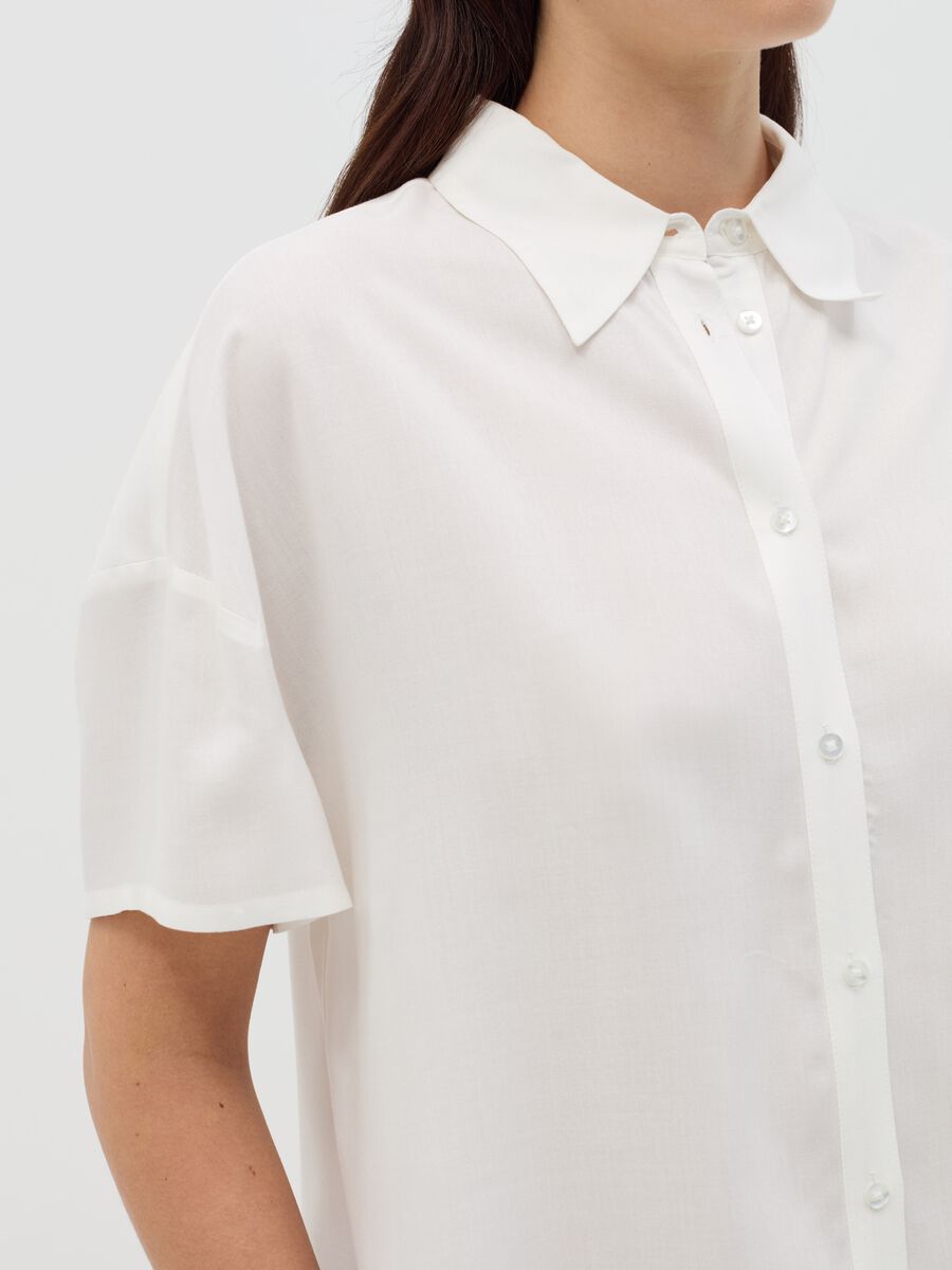 Short-sleeved shirt in viscose_2