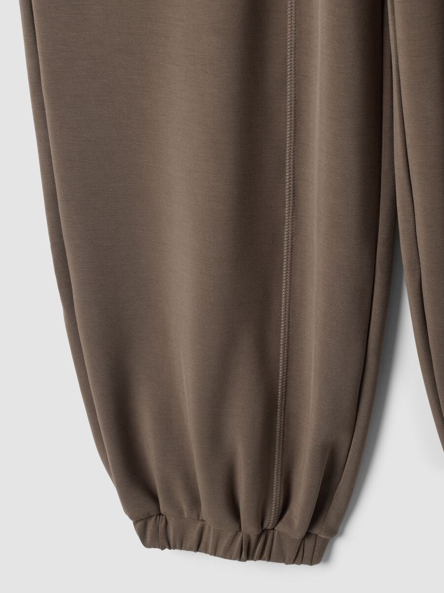 Pantaloni sportivi verdi in viscosa elasticizzato_8