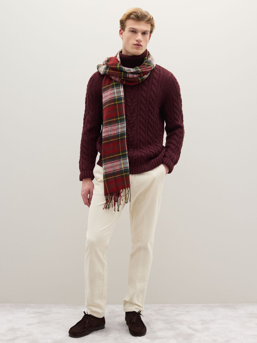 Red high-neck pullover regular fit with cable design_2