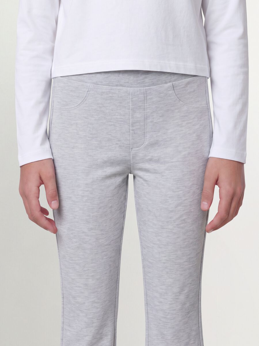 Pantaloni grigi in cotone organico elasticizzato slim fit per ragazza_2