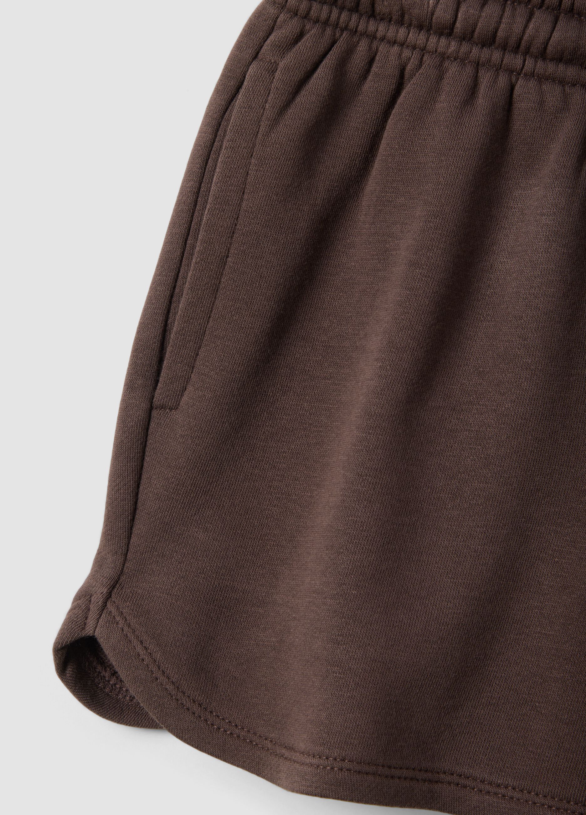 Regular-fit brown cotton-blend shorts with drawstring
