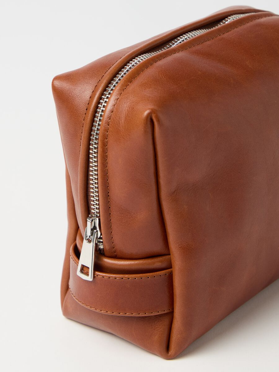 Quid vanity case in leather_2