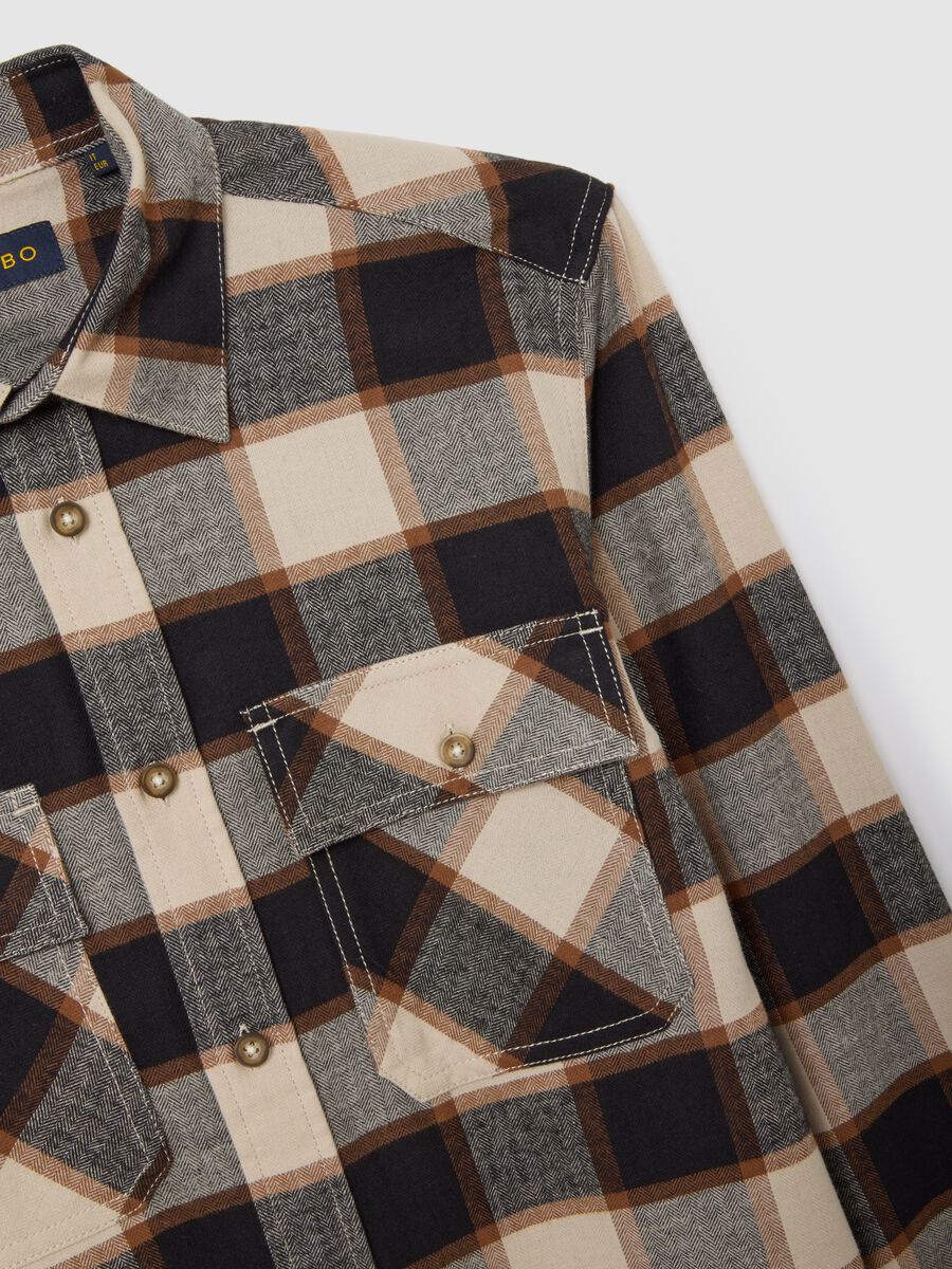 Multicolour long sleeve check shirt in pure cotton regular fit_5