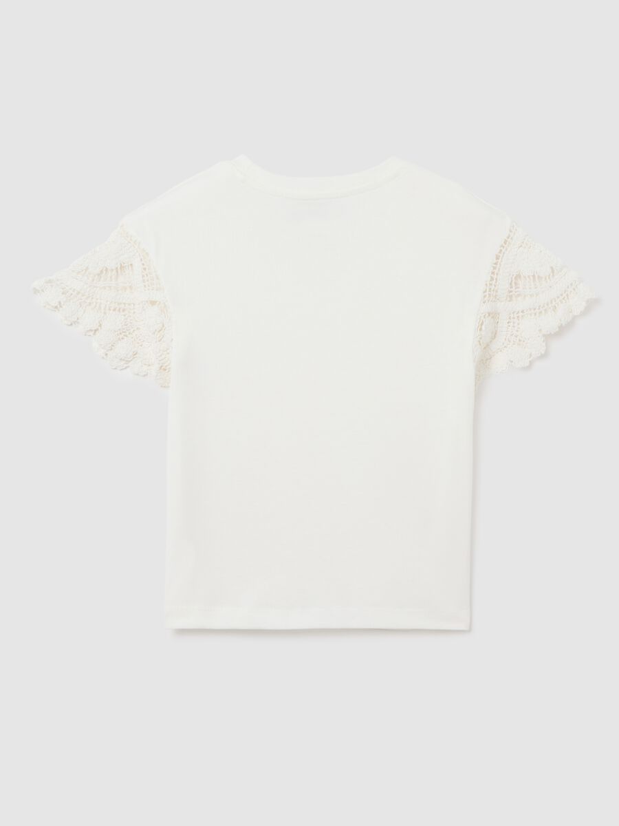 White regular fit pure cotton girls' T-shirt with lace sleeves_4