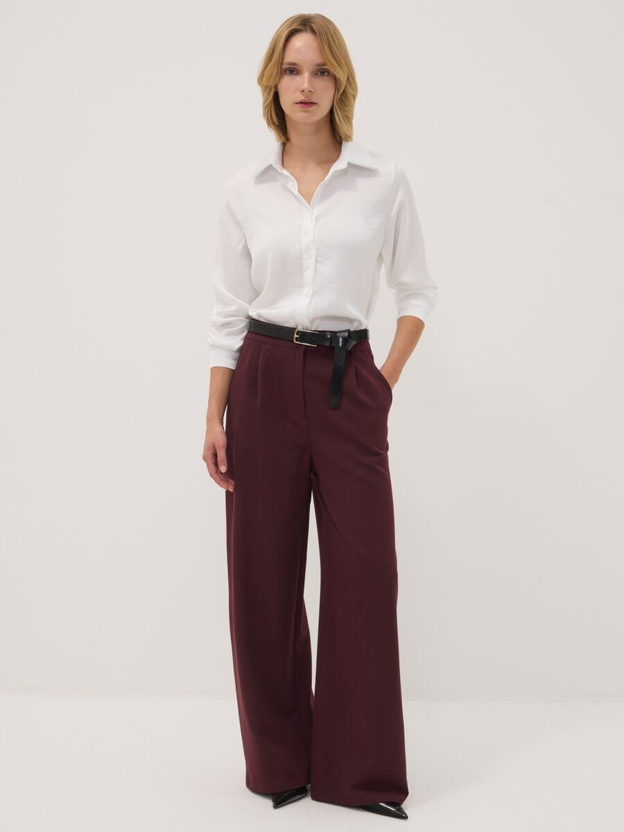 Camicia bianca regular fit con colletto classico_2