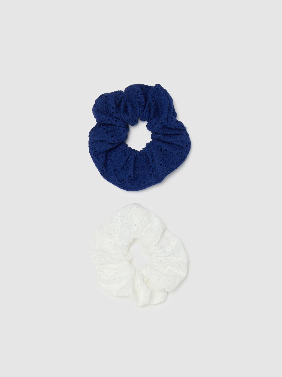 Women's multicolor pure cotton scrunchie with all-over embroidery_0