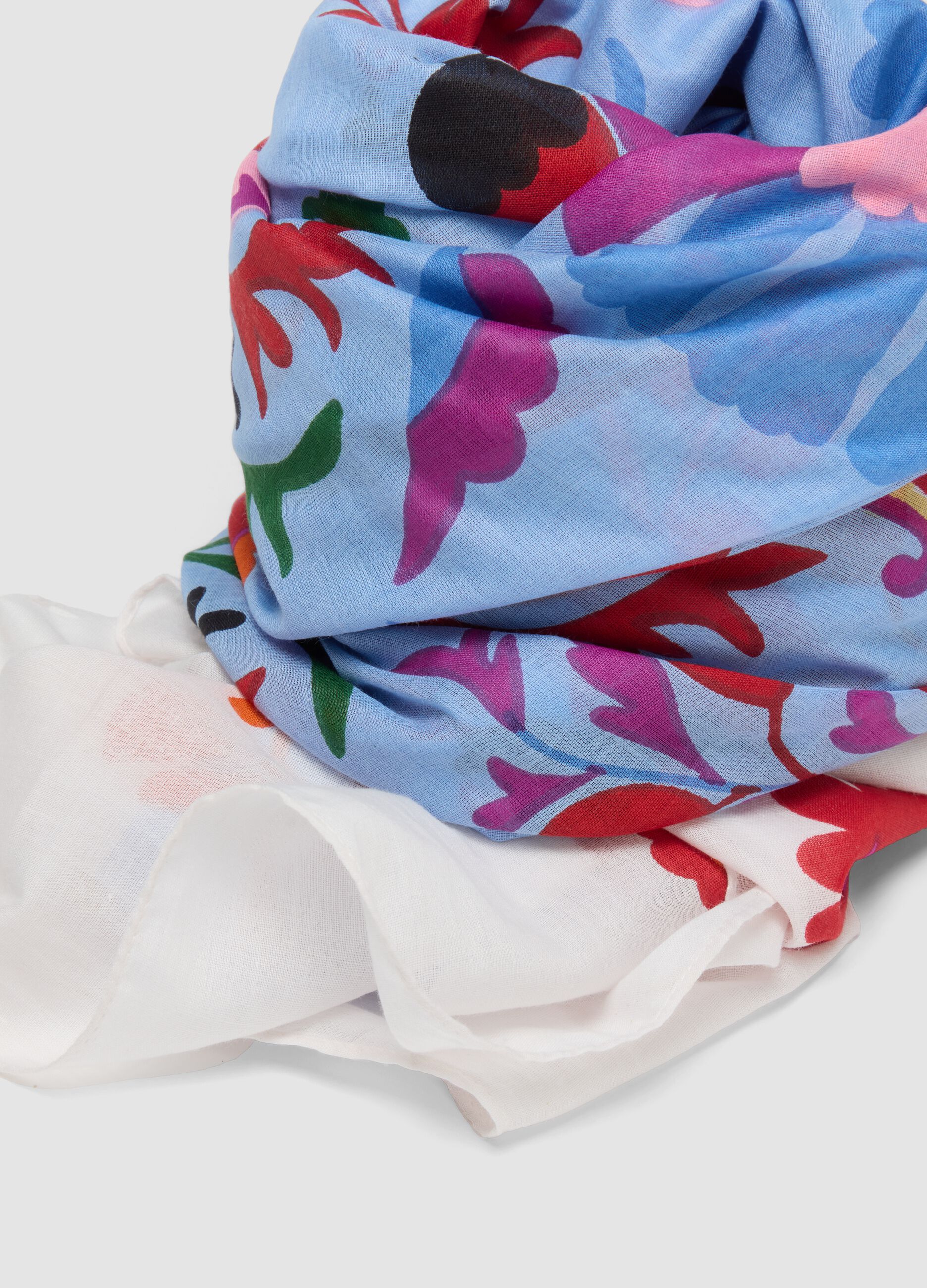 Light blue pure cotton scarf with floral print