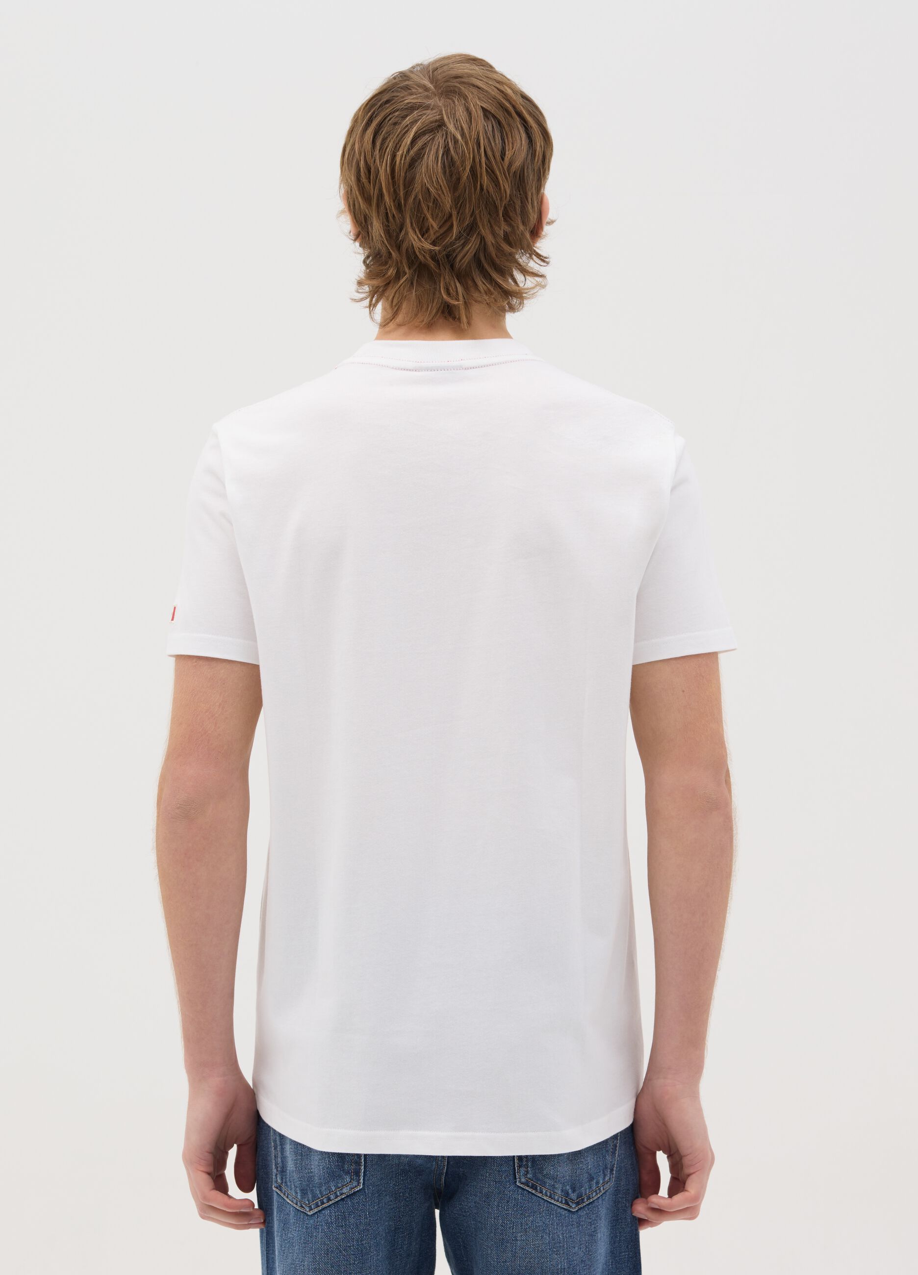 Canada's Trail white T-shirt with pocket and embroidery