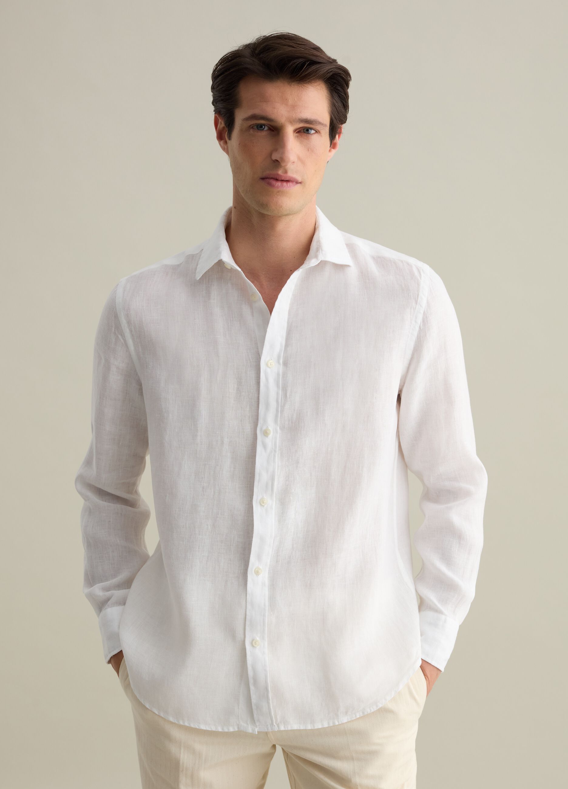 Camicia regular fit in lino