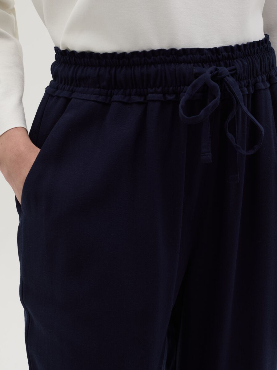 Jogger trousers in viscose with drawstring_2