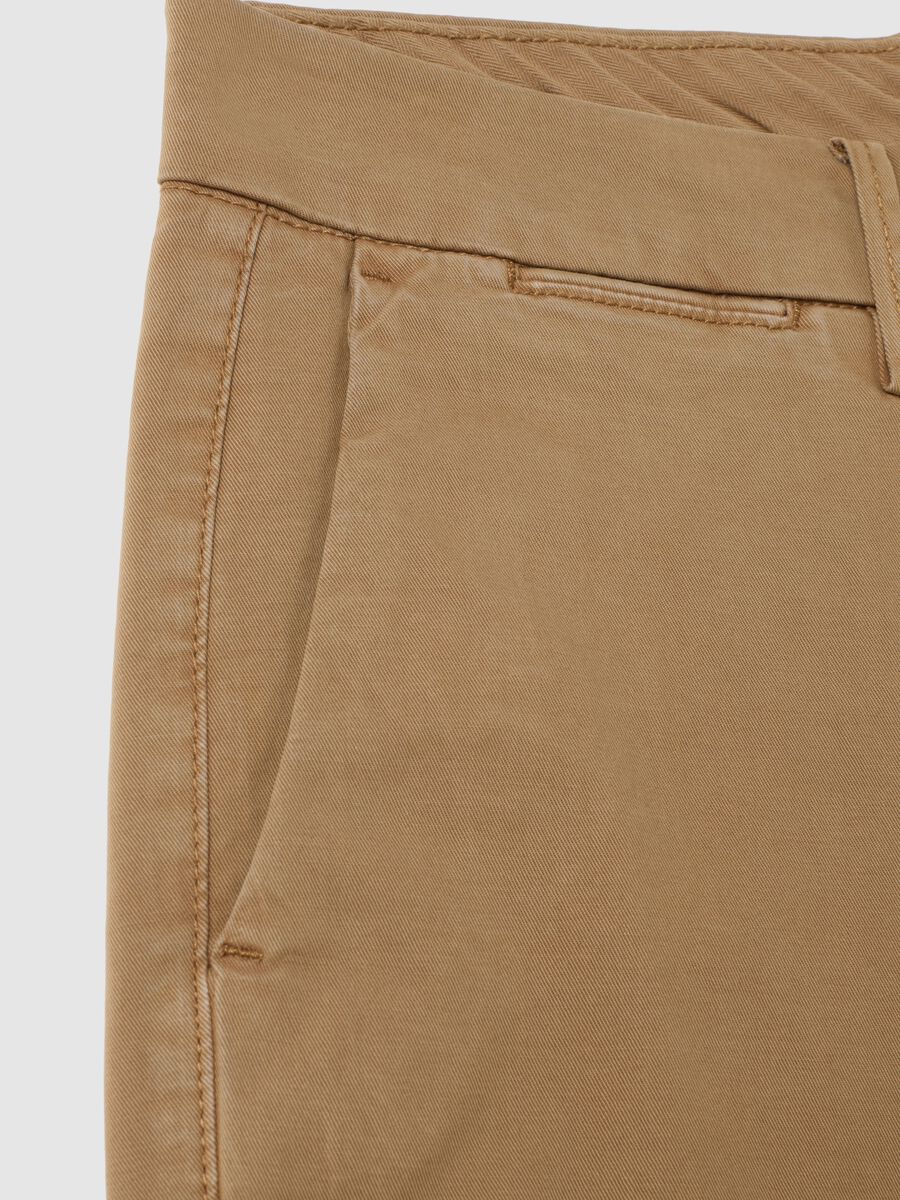 Brown slim fit stretch cotton trousers_5