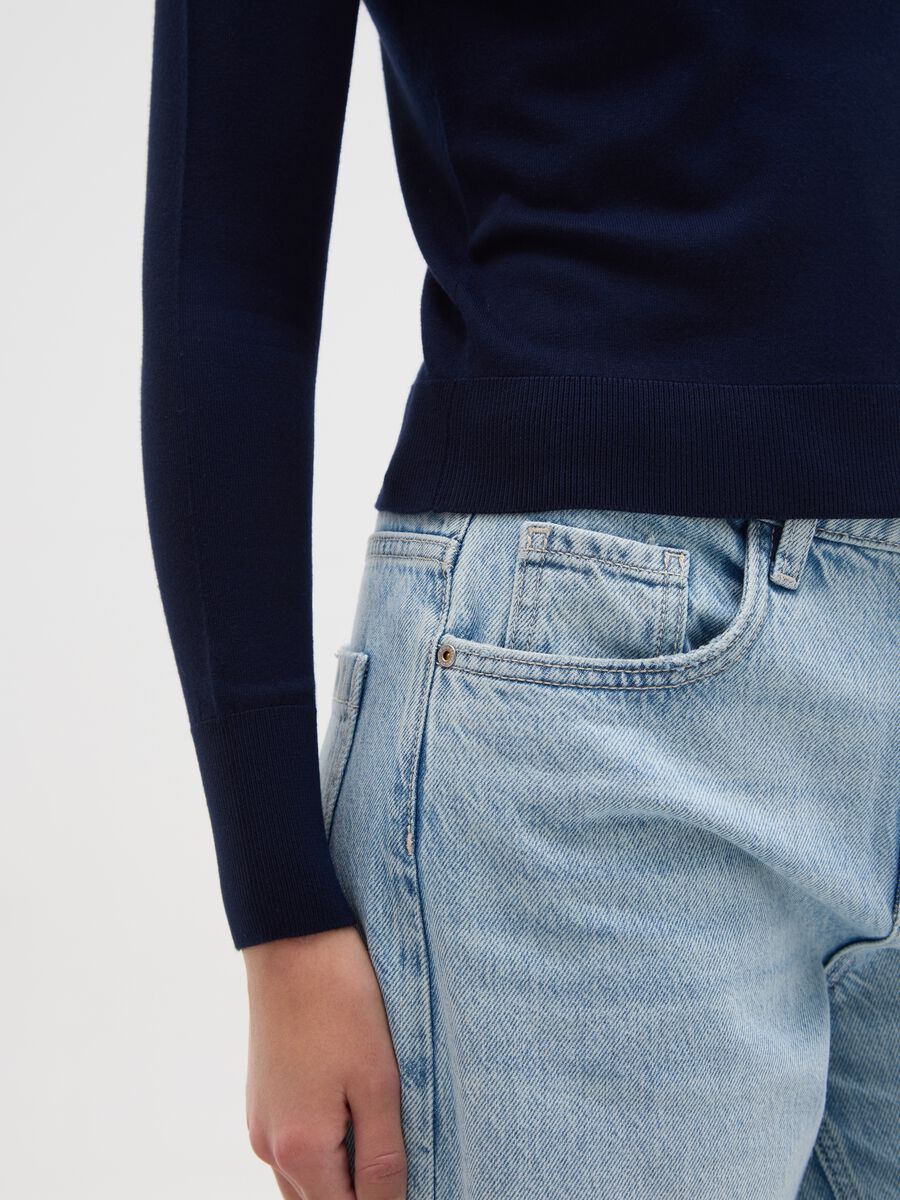 Blue Sweater with Fitted Fit_3