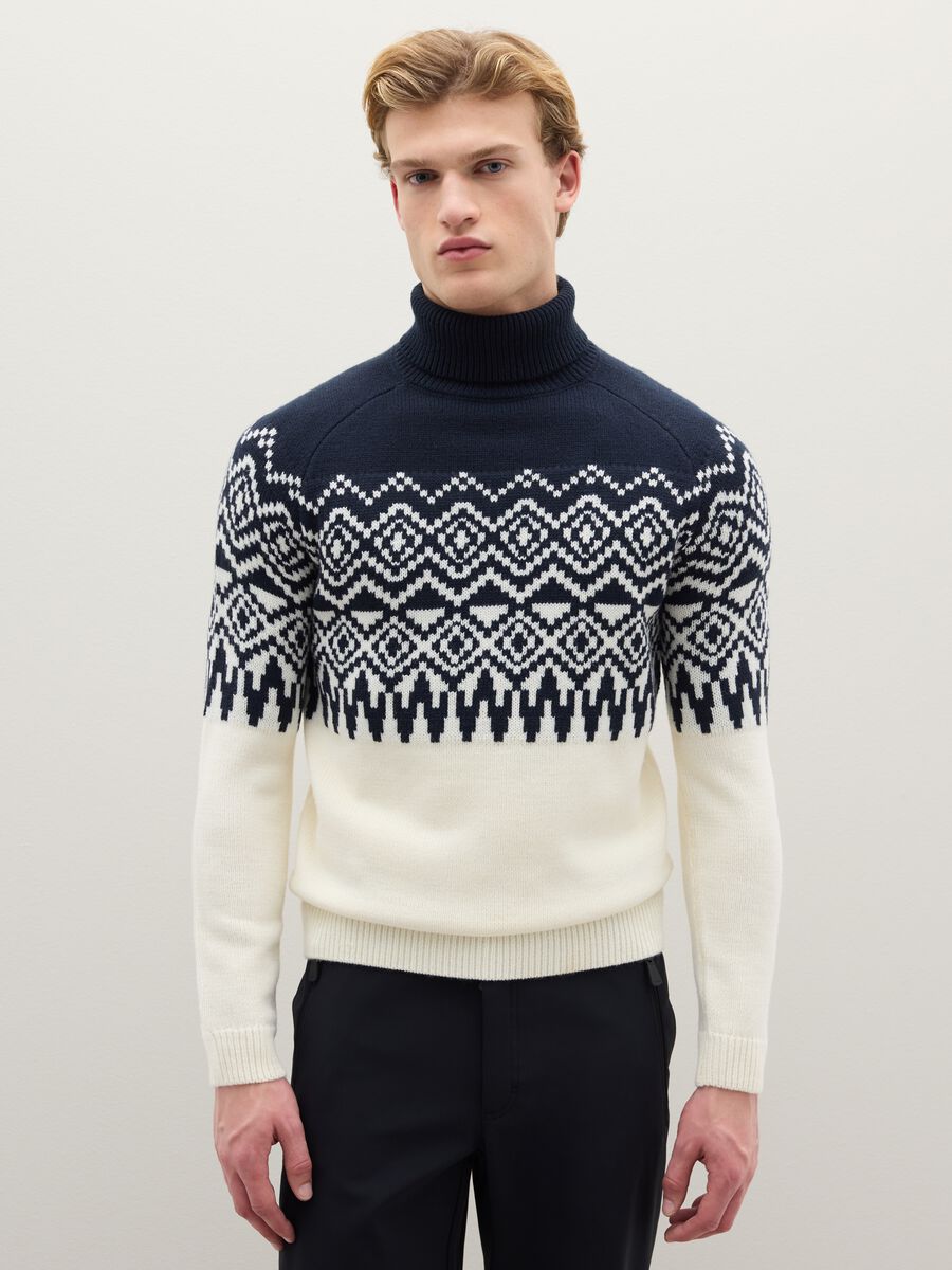 Multicolour turtleneck sweater regular fit with jacquard pattern_1