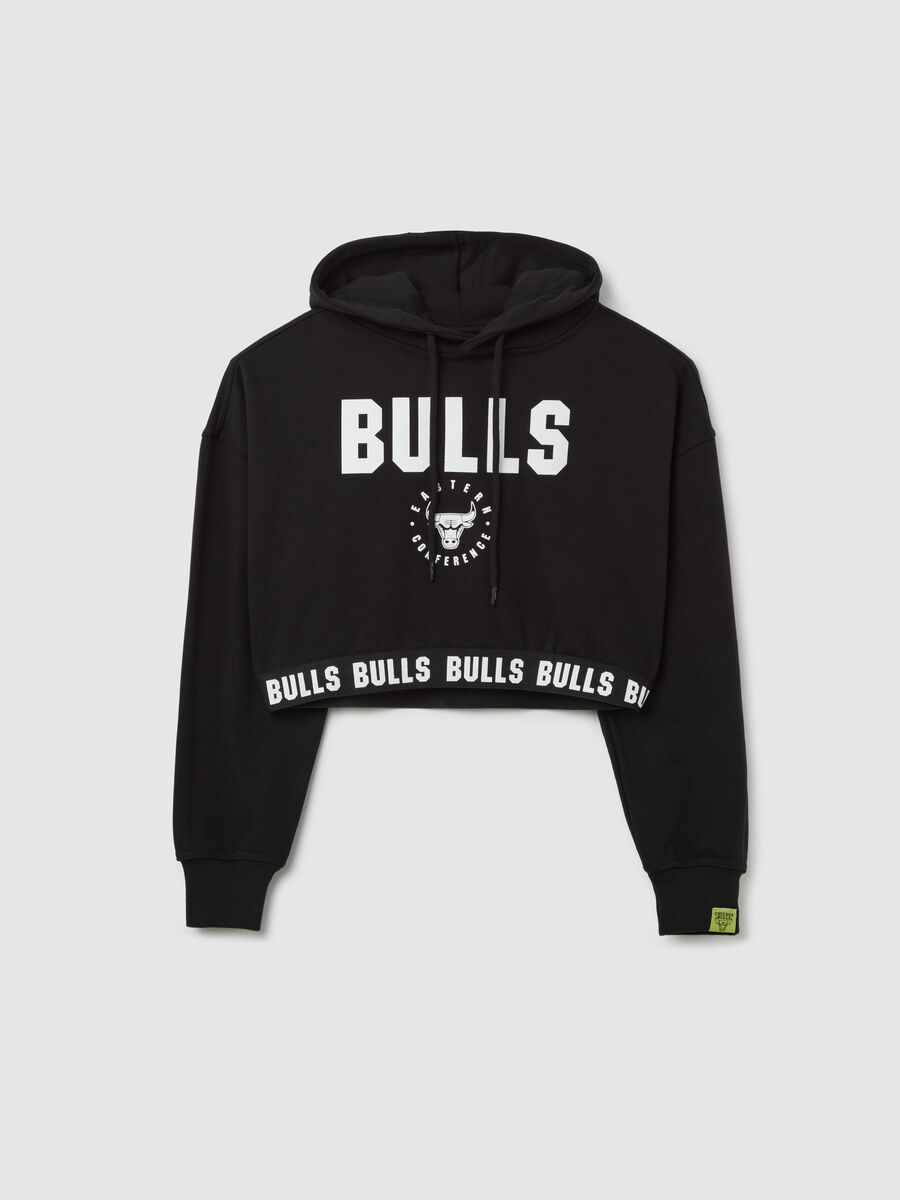 Black NBA Chicago Bulls crop sweatshirt with hood_4
