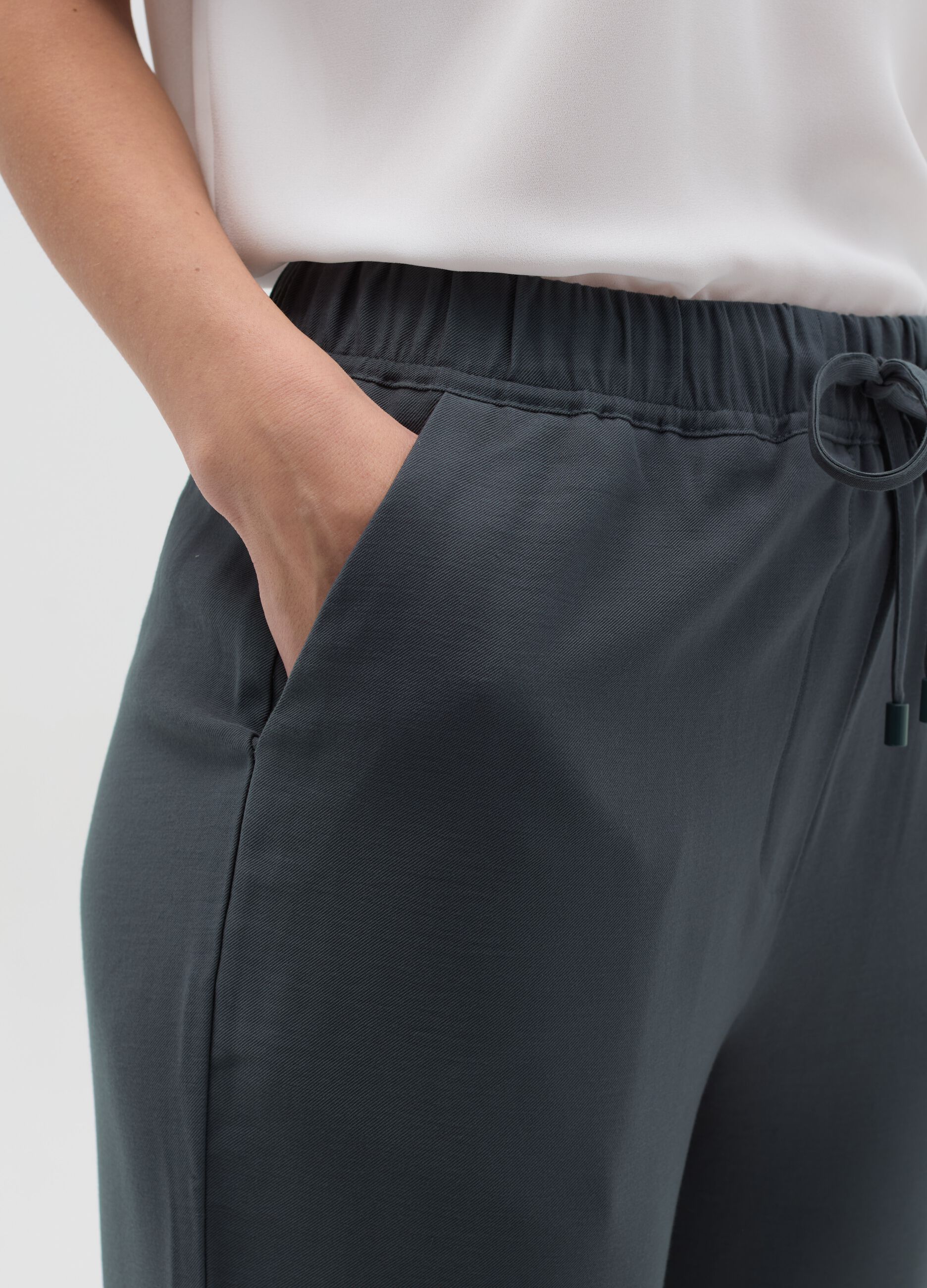 Joggers in misto viscosa con coulisse