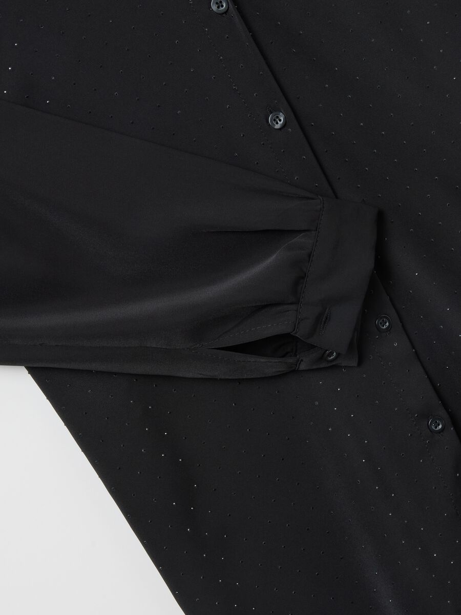 Black shirt with traditional collar regular fit_1