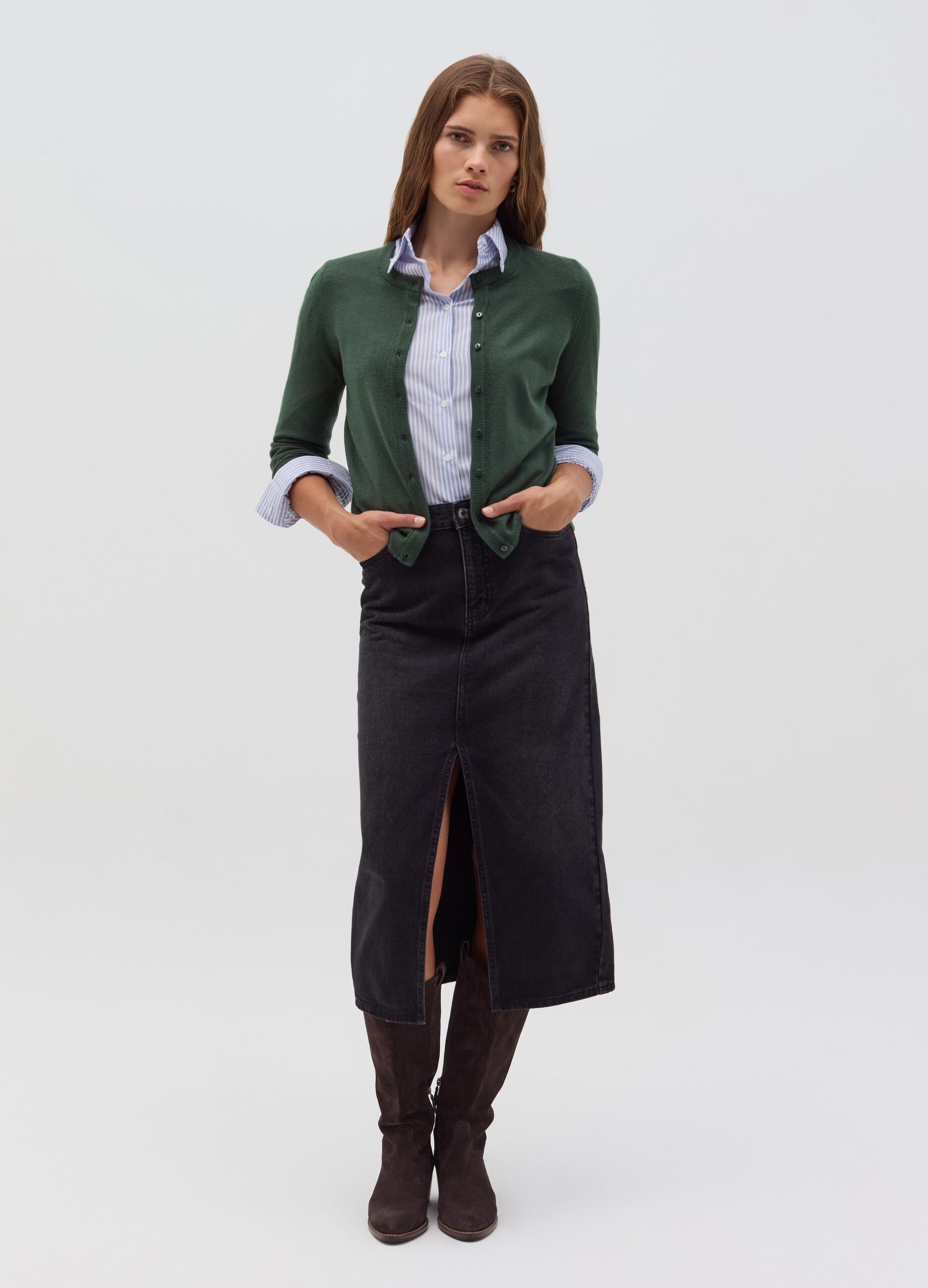 Cardigan with round neck