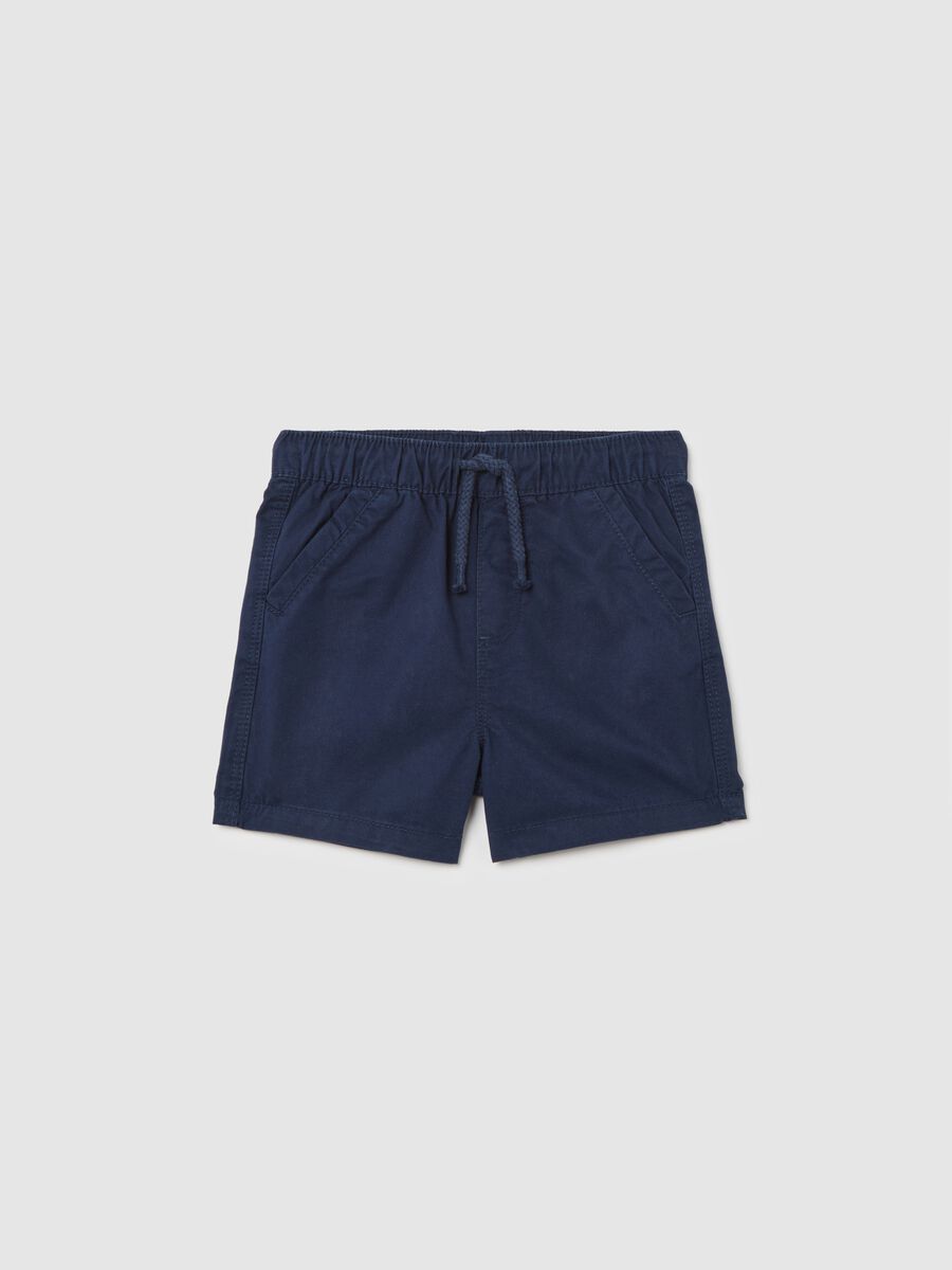 Boys’ shorts in 100% blue cotton with regular fit and elasticated waist_0