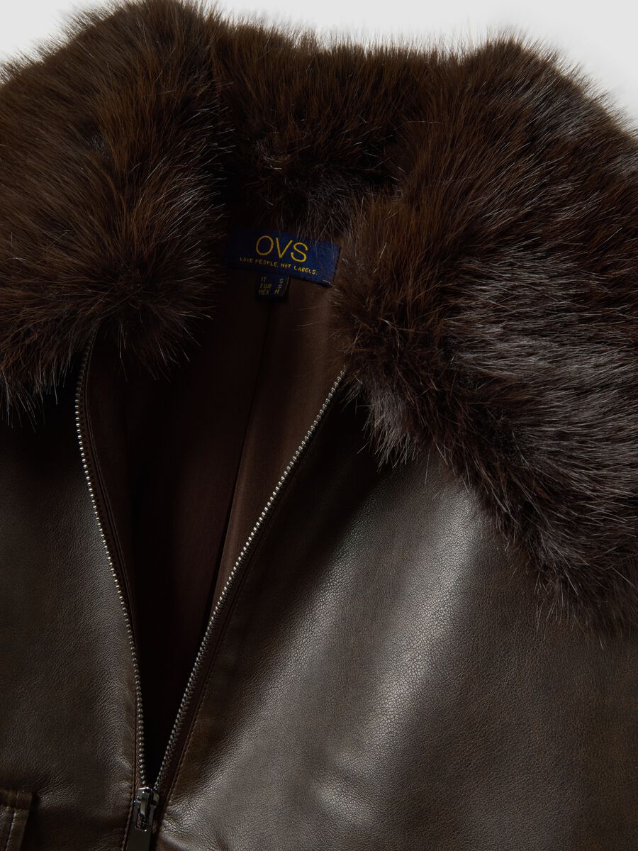 Parka marrone in misto viscosa con colletto a contrasto_5