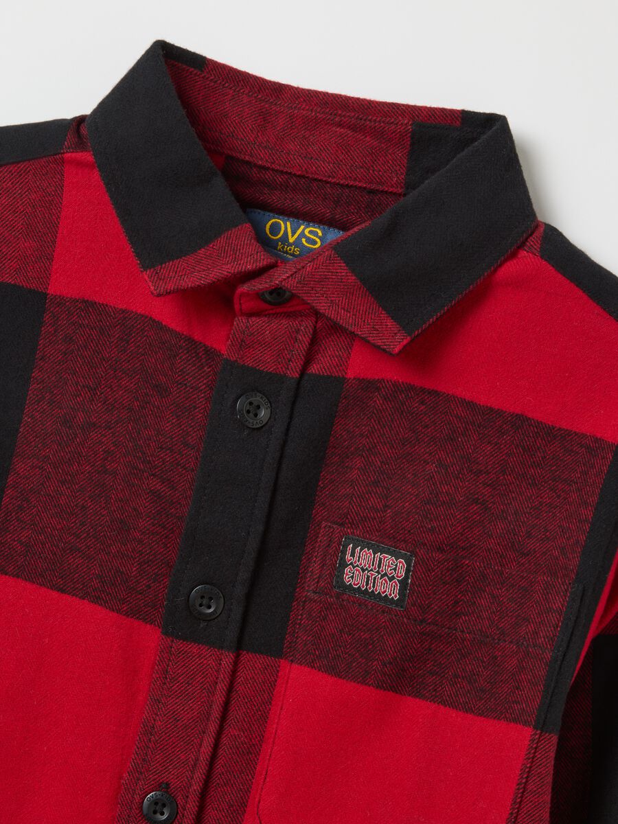 Regular fit kids' red checkered pure cotton shirt_2