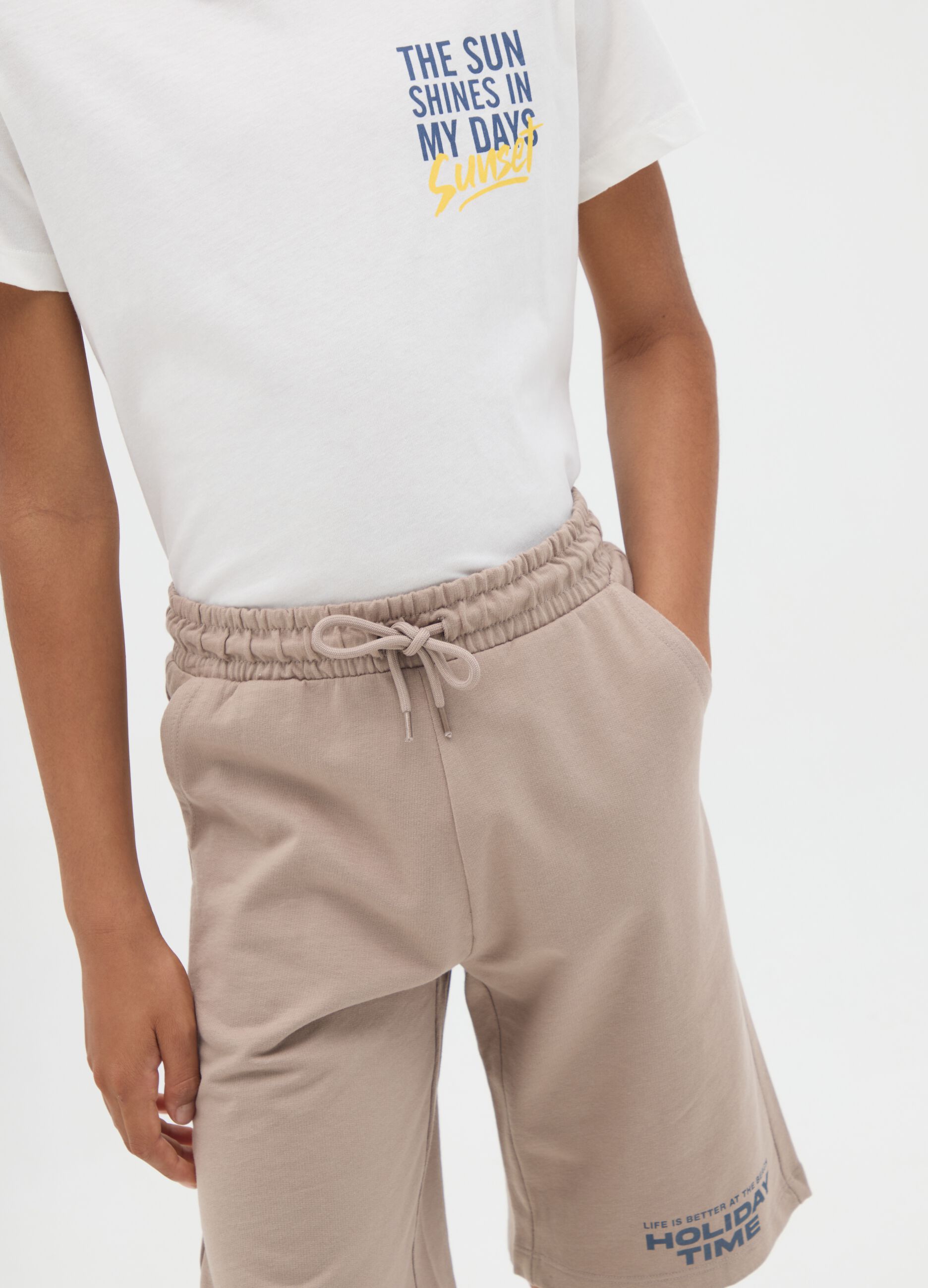 Boy's white and beige pure cotton regular fit outfit