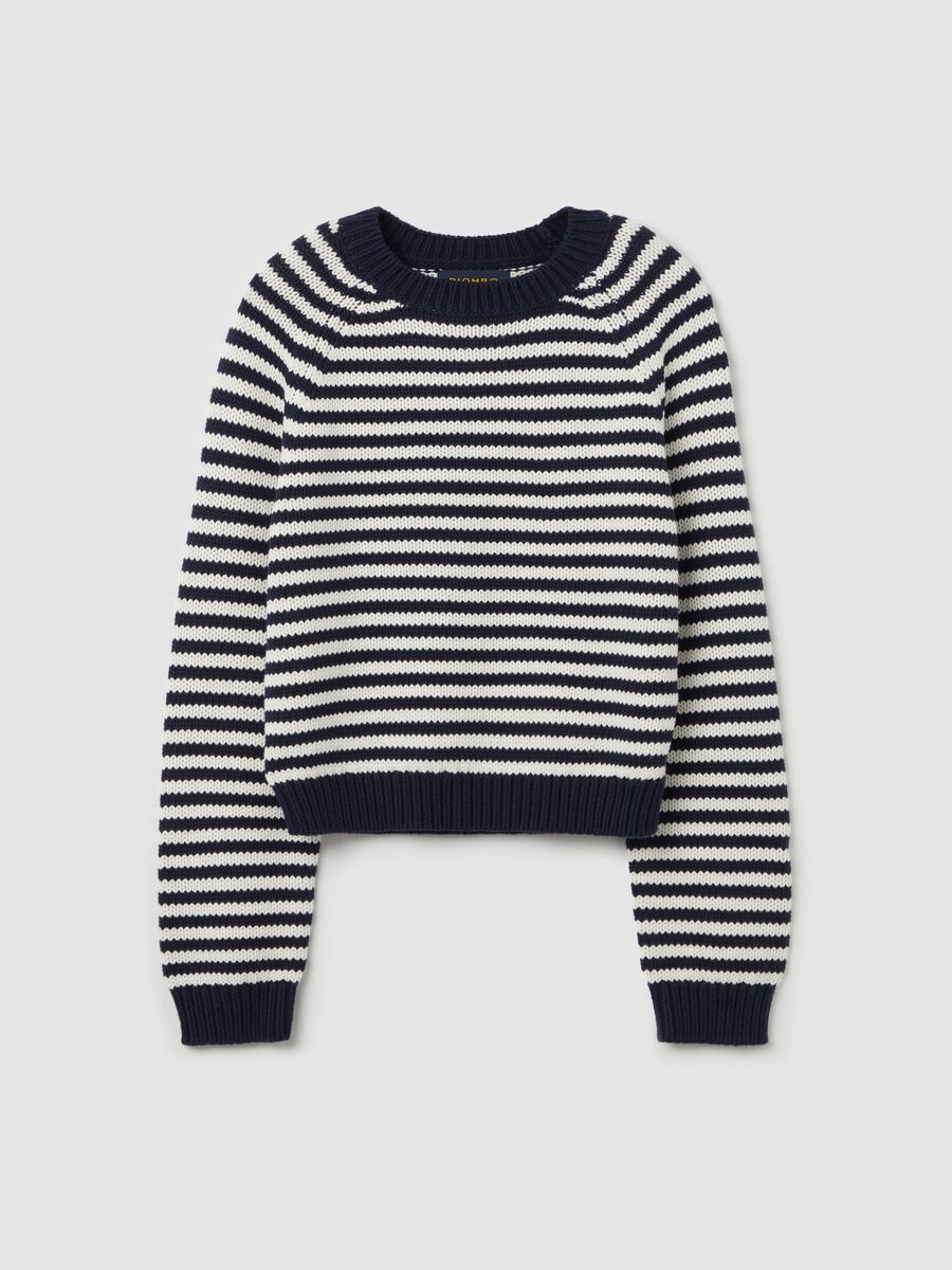 Striped pullover with raglan sleeves_4