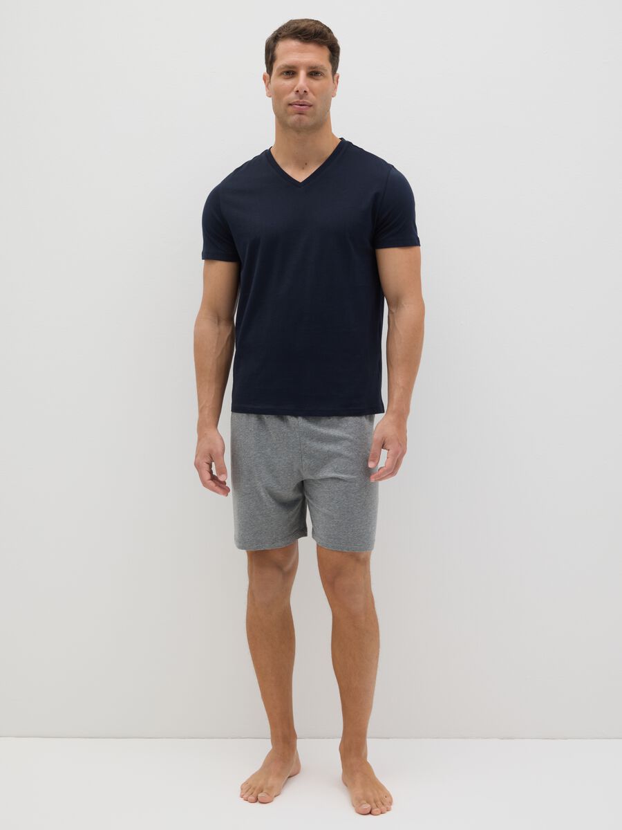 Short cotton pyjamas with V neckline_0