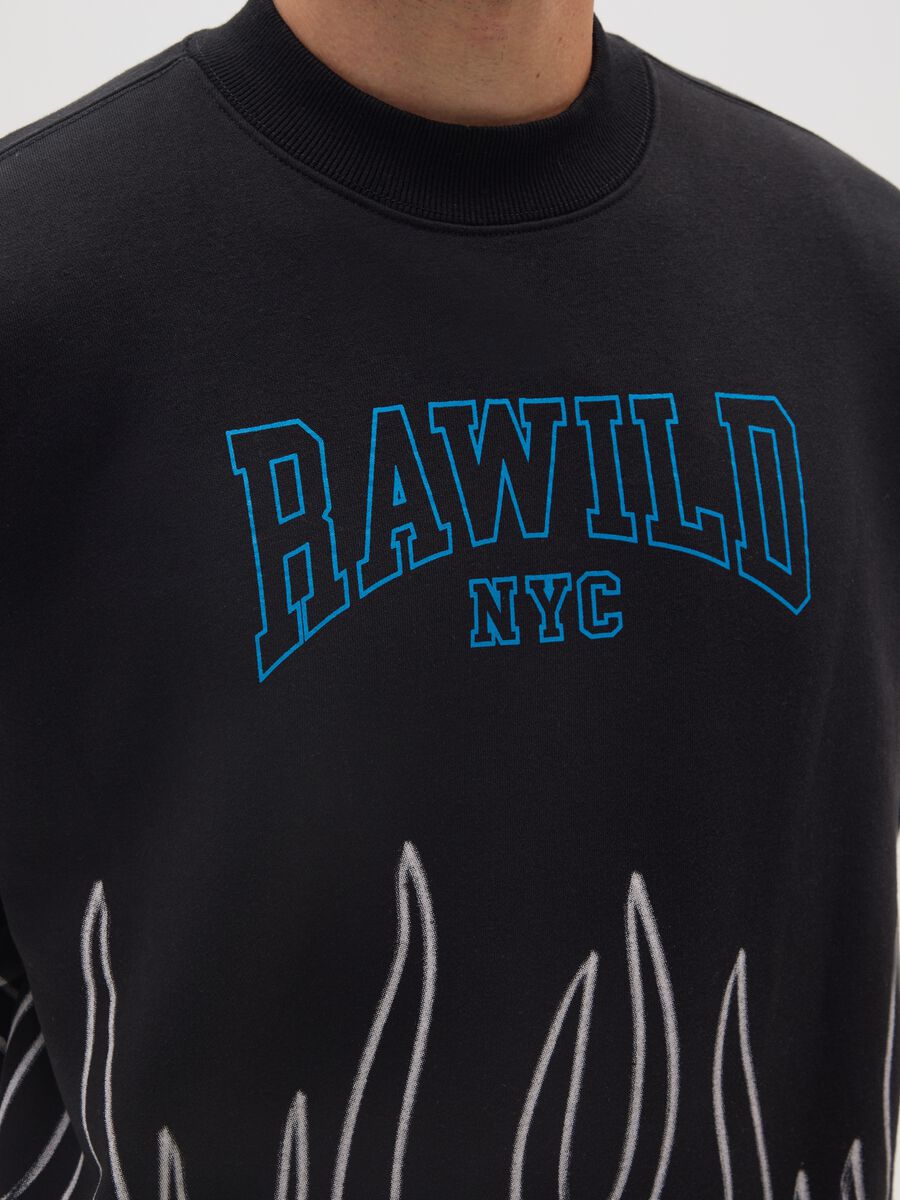 Black cotton blend sweatshirt with print and crew neck_3
