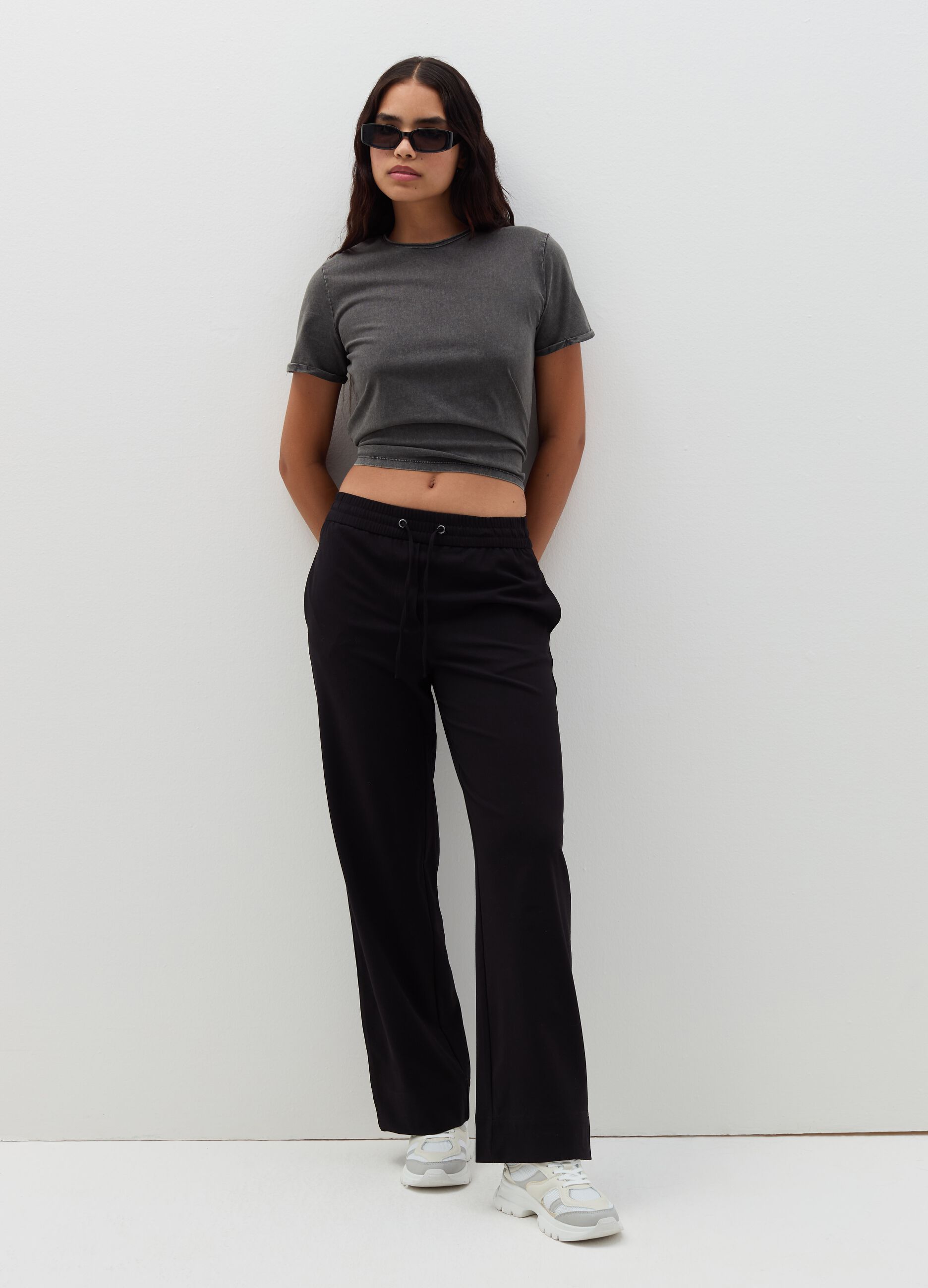 Cotton T-shirt with round neck
