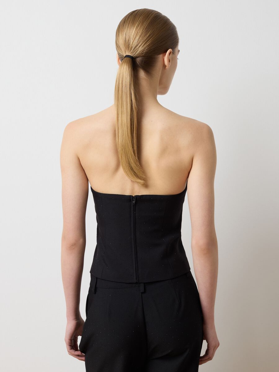 Corsetto nero slim fit con scollo a cuore_3