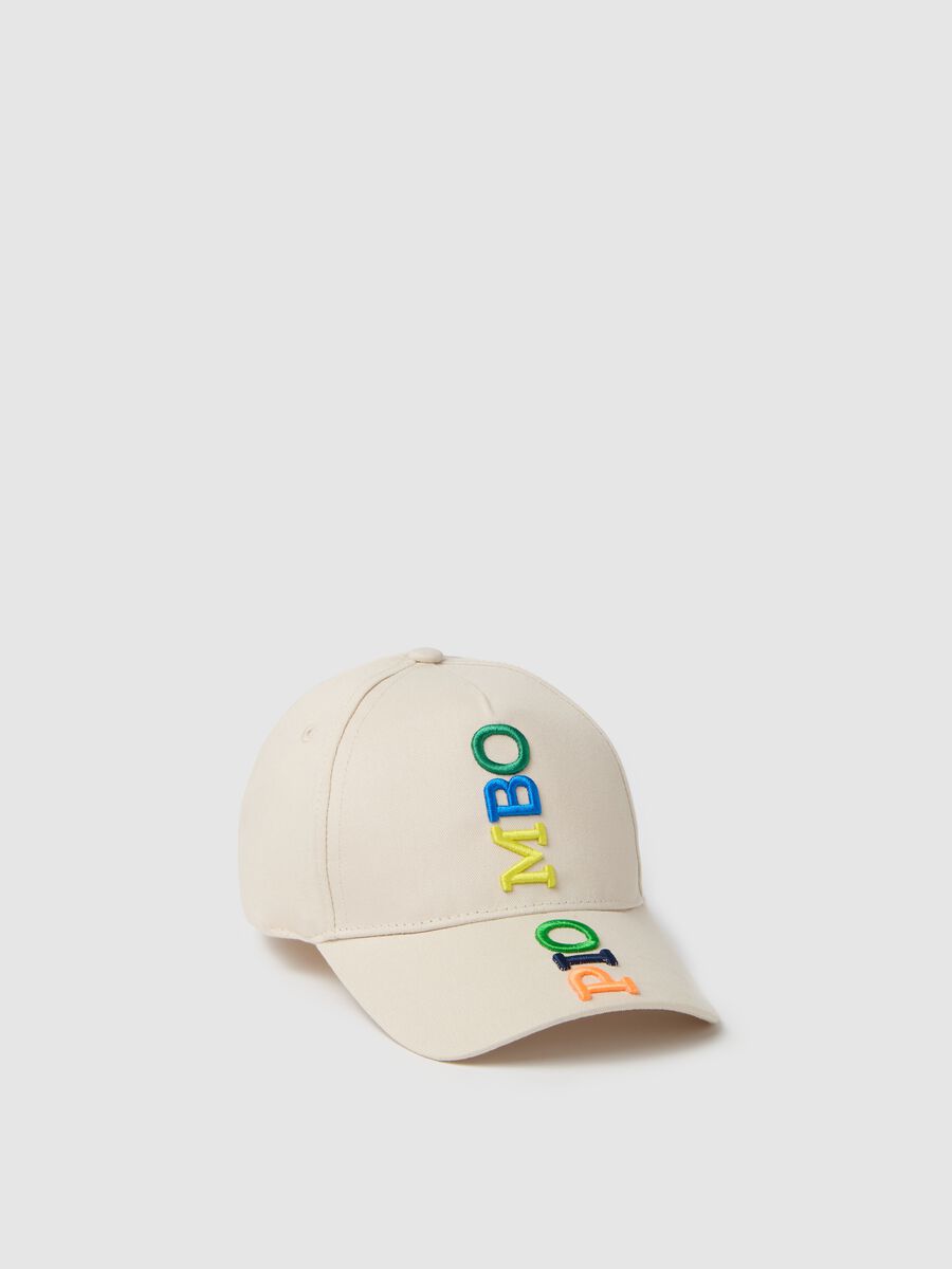 Baseball cap with raised logo embroidery_0