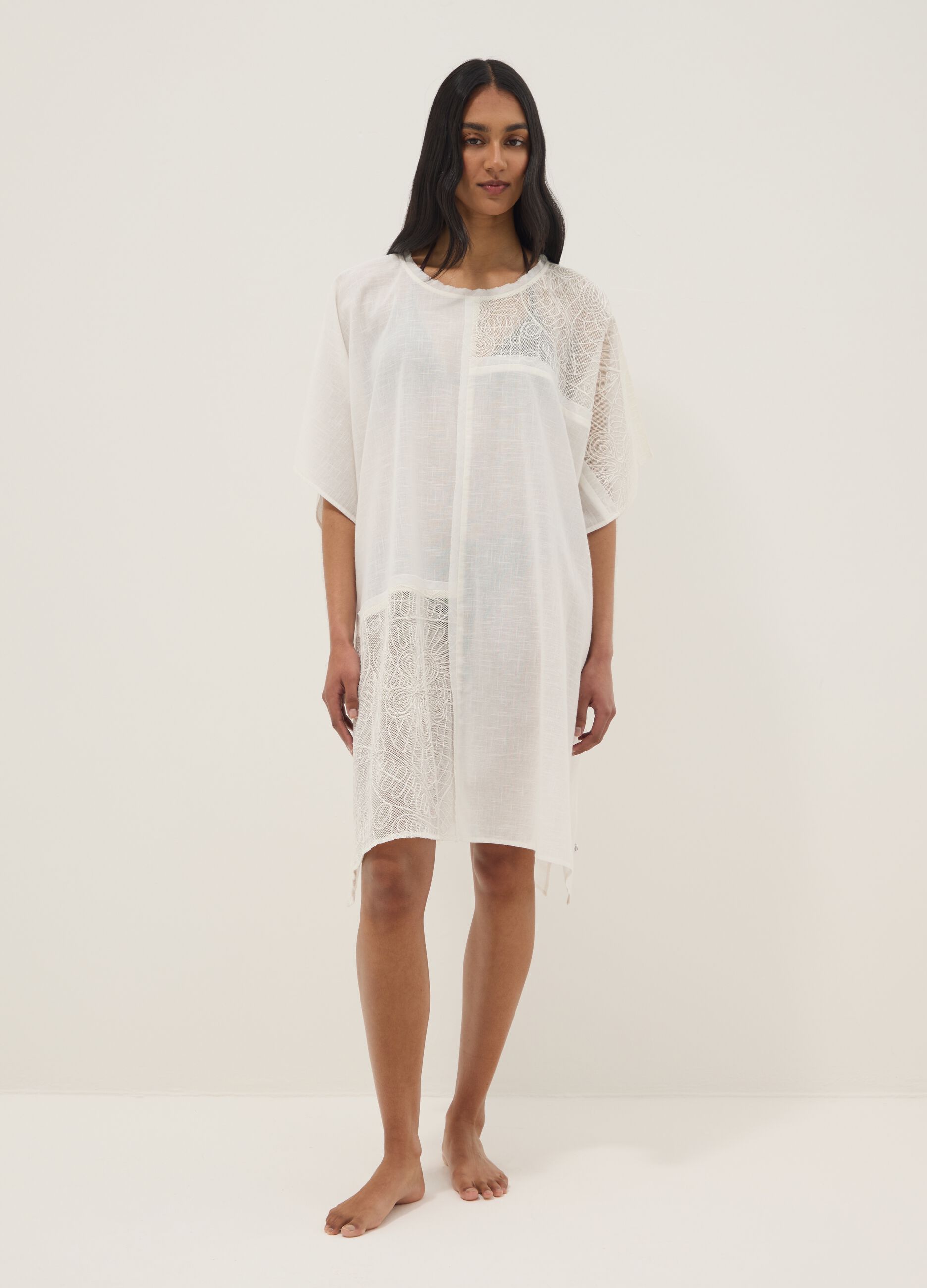 White pure cotton kaftan with lace inserts