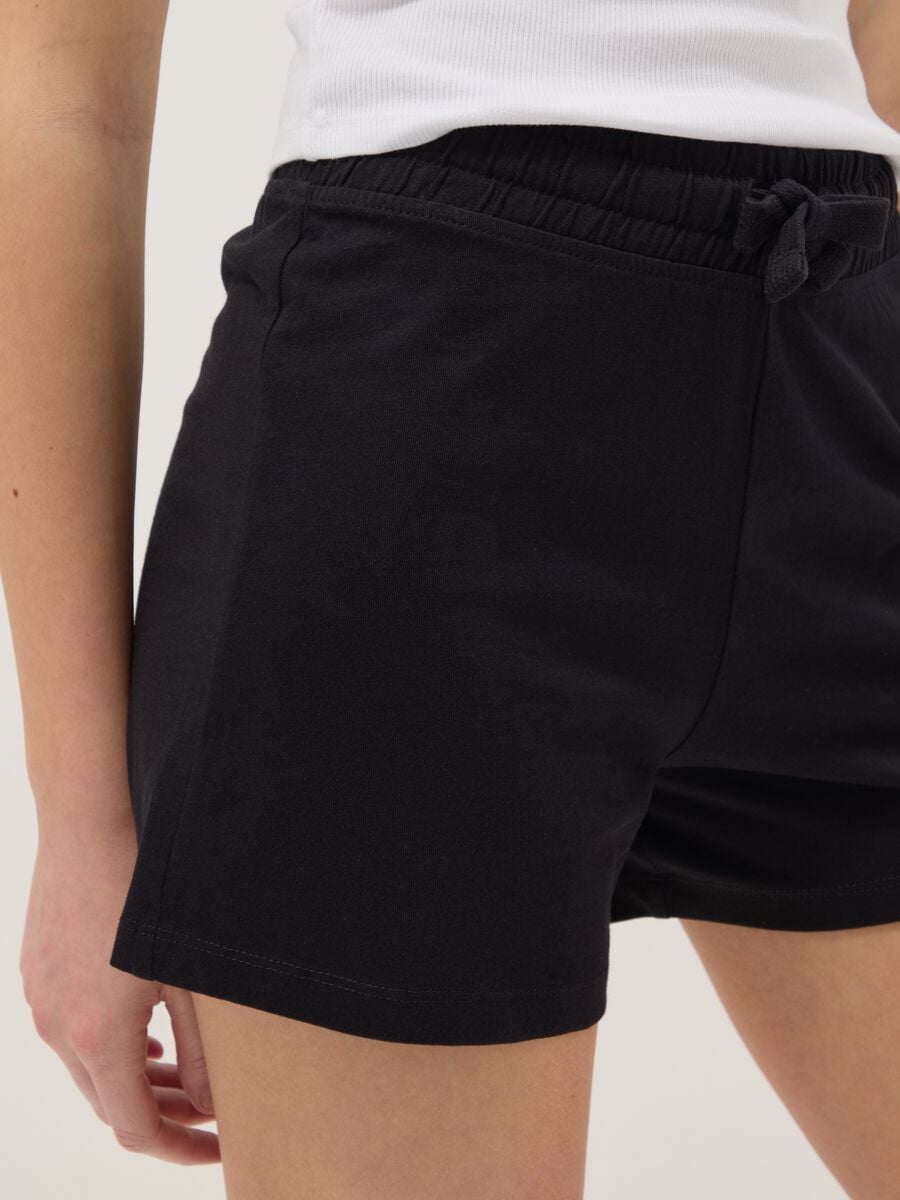 Pantaloncini in puro cotone nero da ragazza regular fit_2