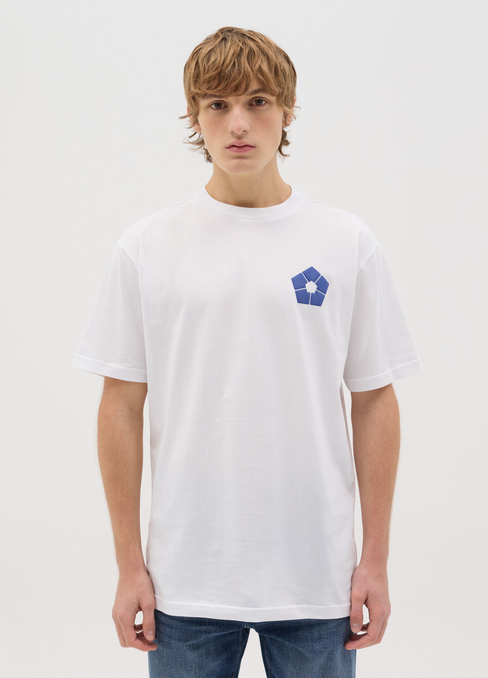 White T-shirt with Seishiro Nagi print