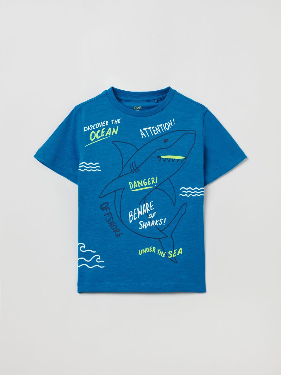 Cotton T-shirt with shark print_0
