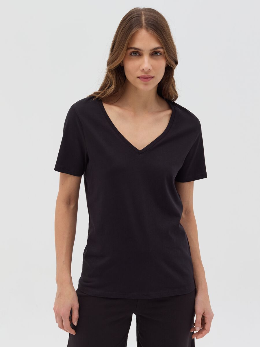 Organic cotton T-shirt with V neck_0