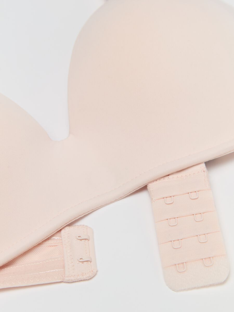 Bandeau bra with preformed cups_1